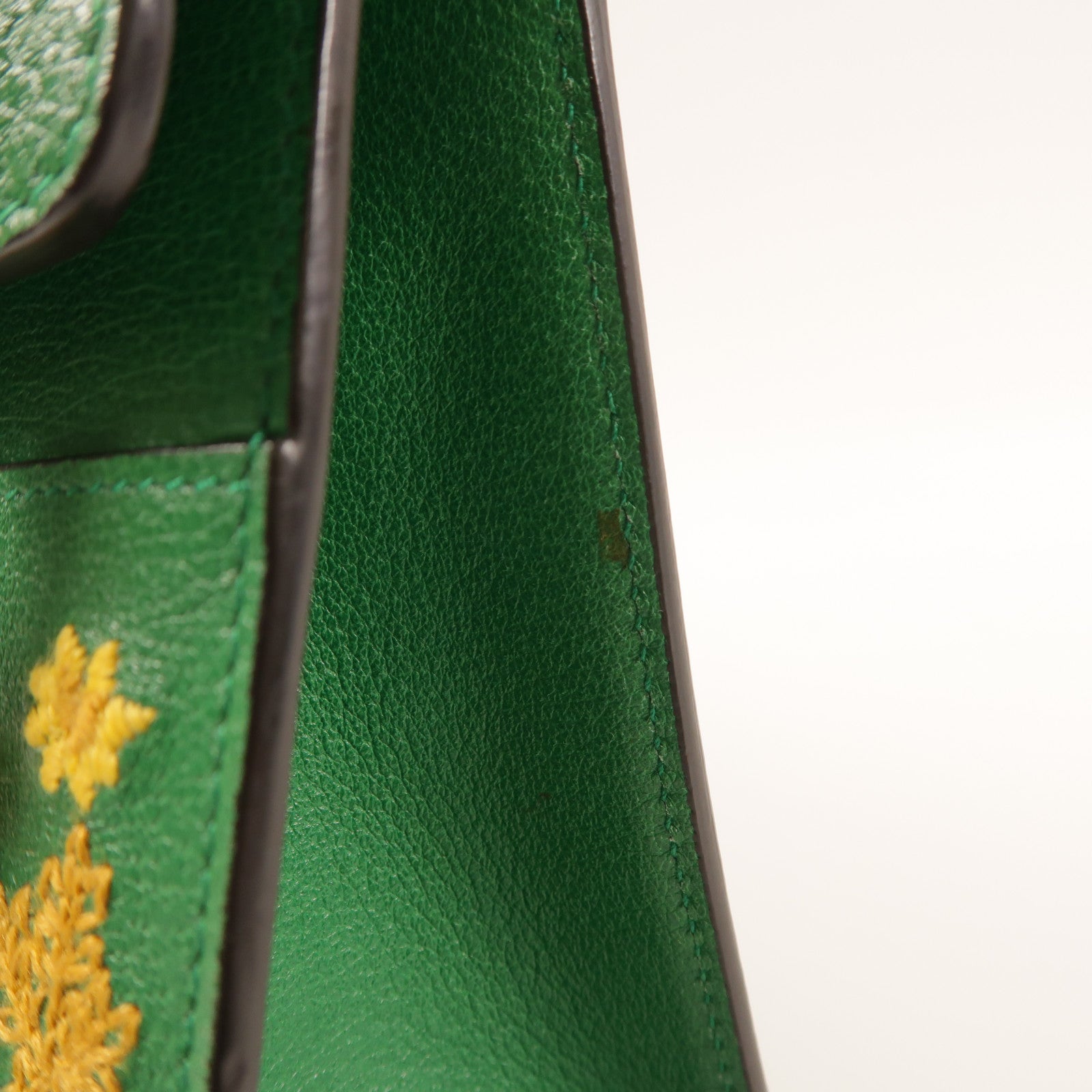 GUCCI 牛皮皮革Ricami Embroidered Bag金扣鏈帶肩背袋