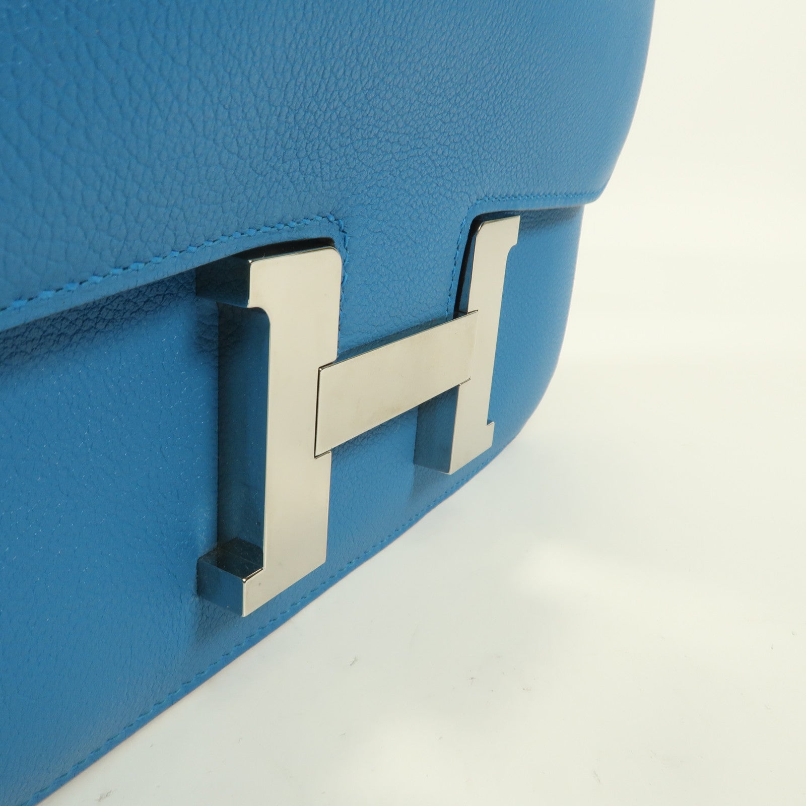 HERMES Evercolor皮革Constance 24銀扣肩背袋