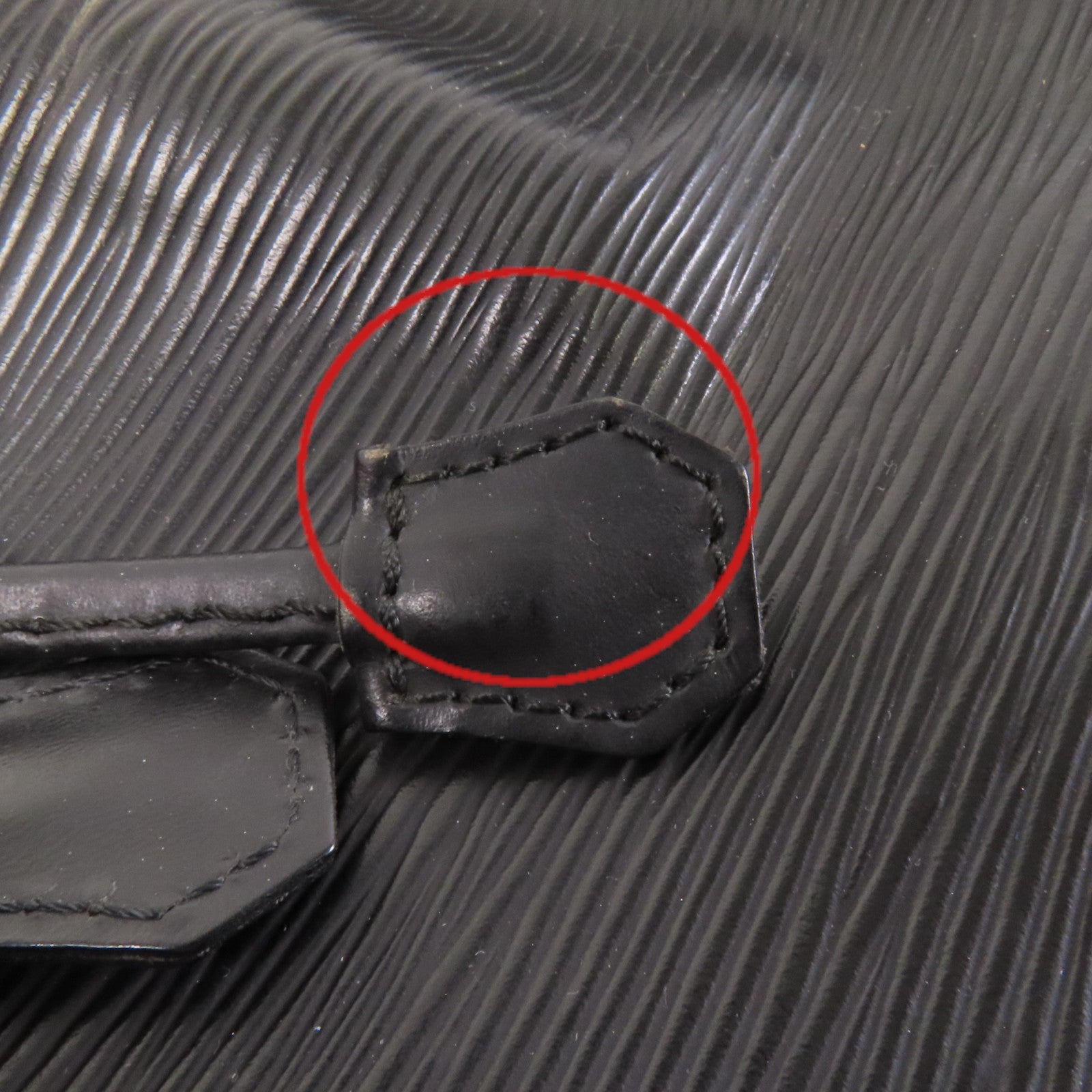 LOUIS VUITTON Epi Sac A Dos銀扣肩背袋