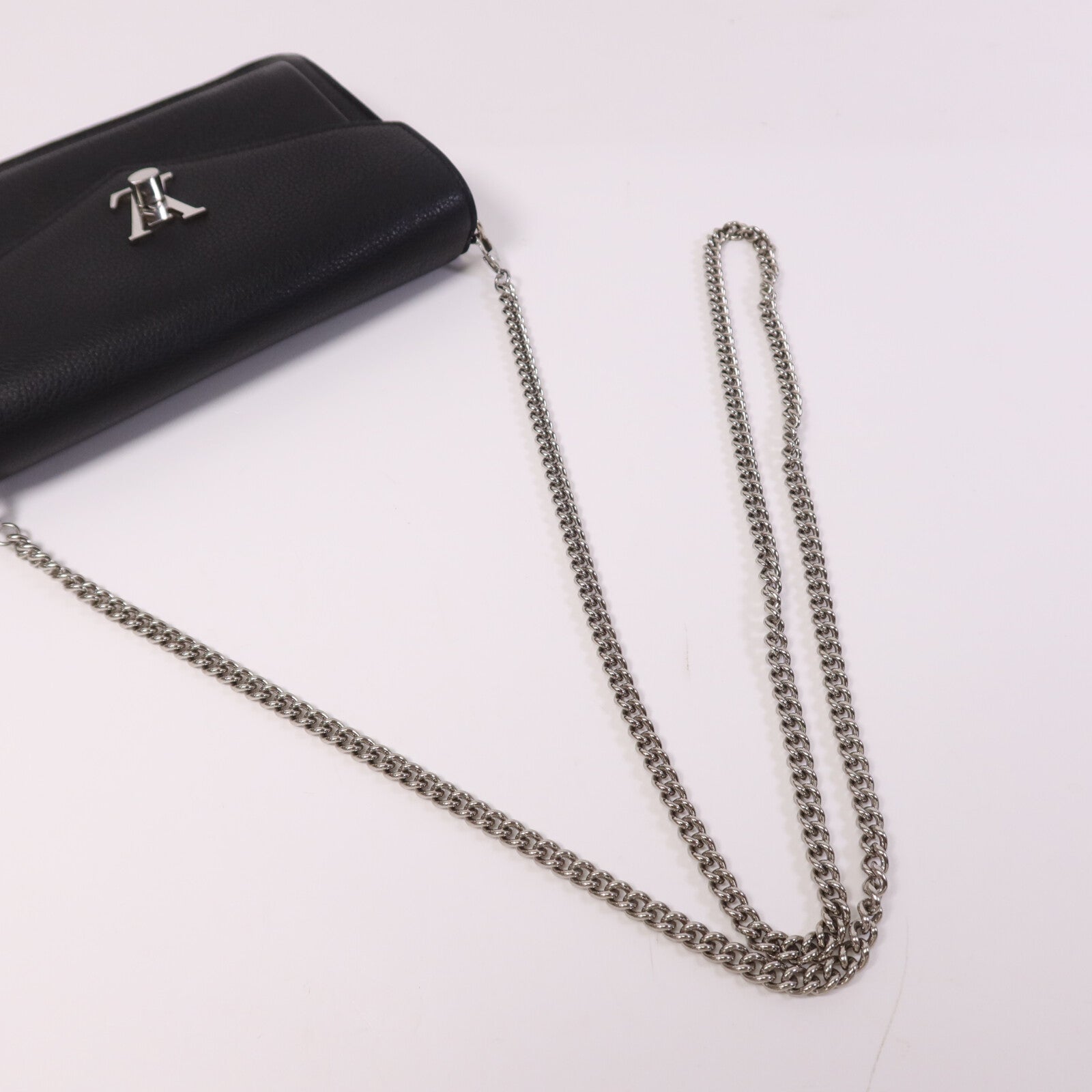 LOUIS VUITTON 牛皮皮革Mylockme銀扣鏈帶肩背袋