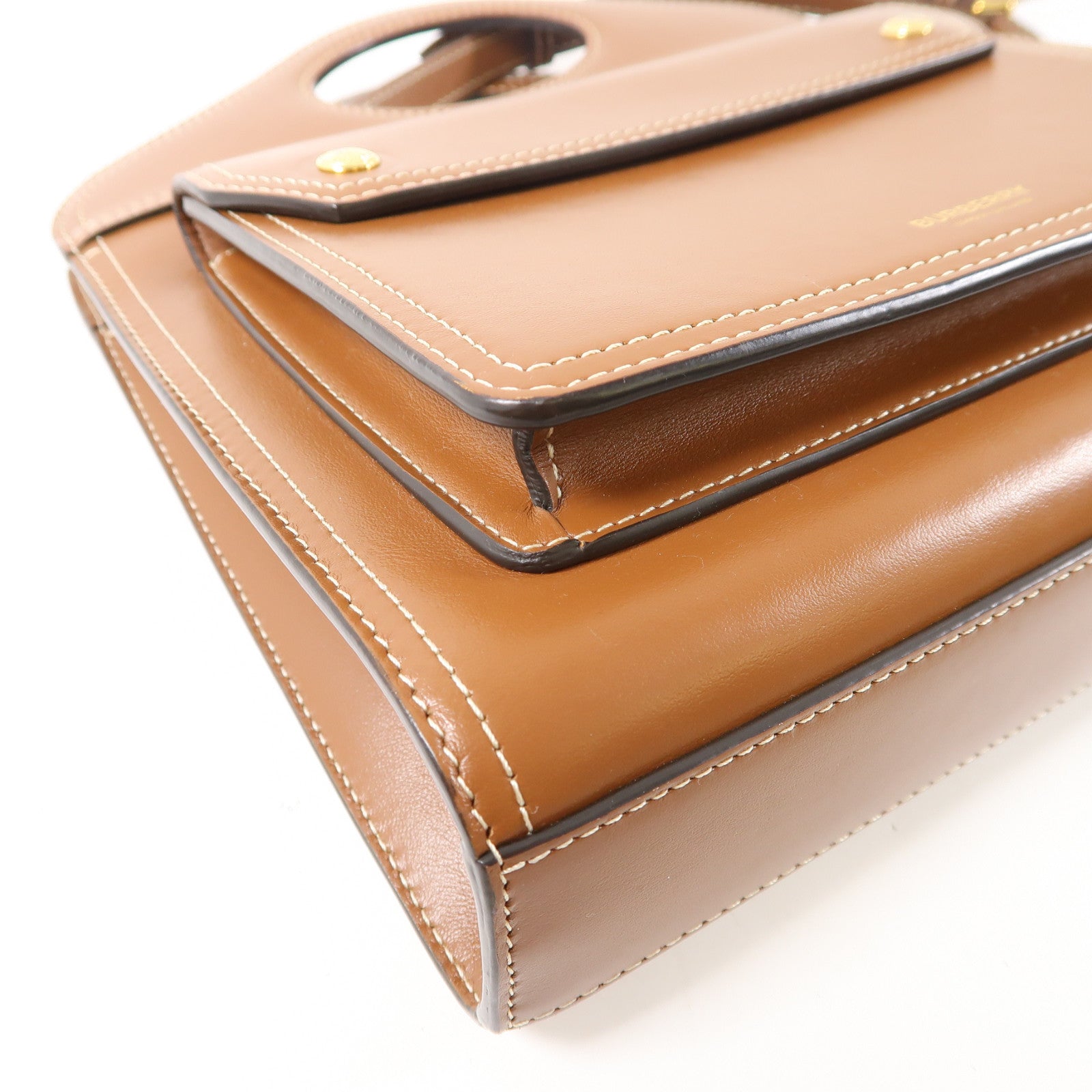 BURBERRY 牛皮皮革Mini Pocket Bag金扣手挽肩背兩用袋啡色