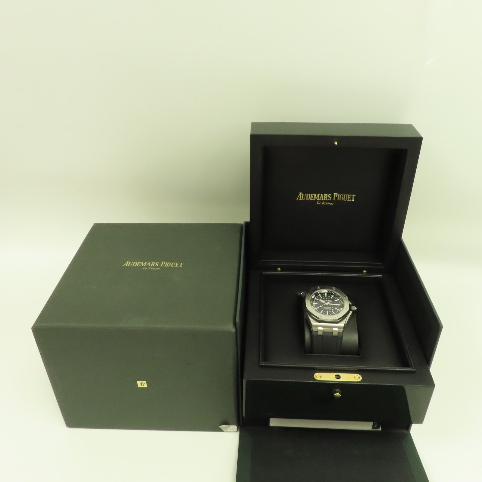 AUDEMARS PIGUET Royal Oak不鏽鋼手錶自動機芯黑色