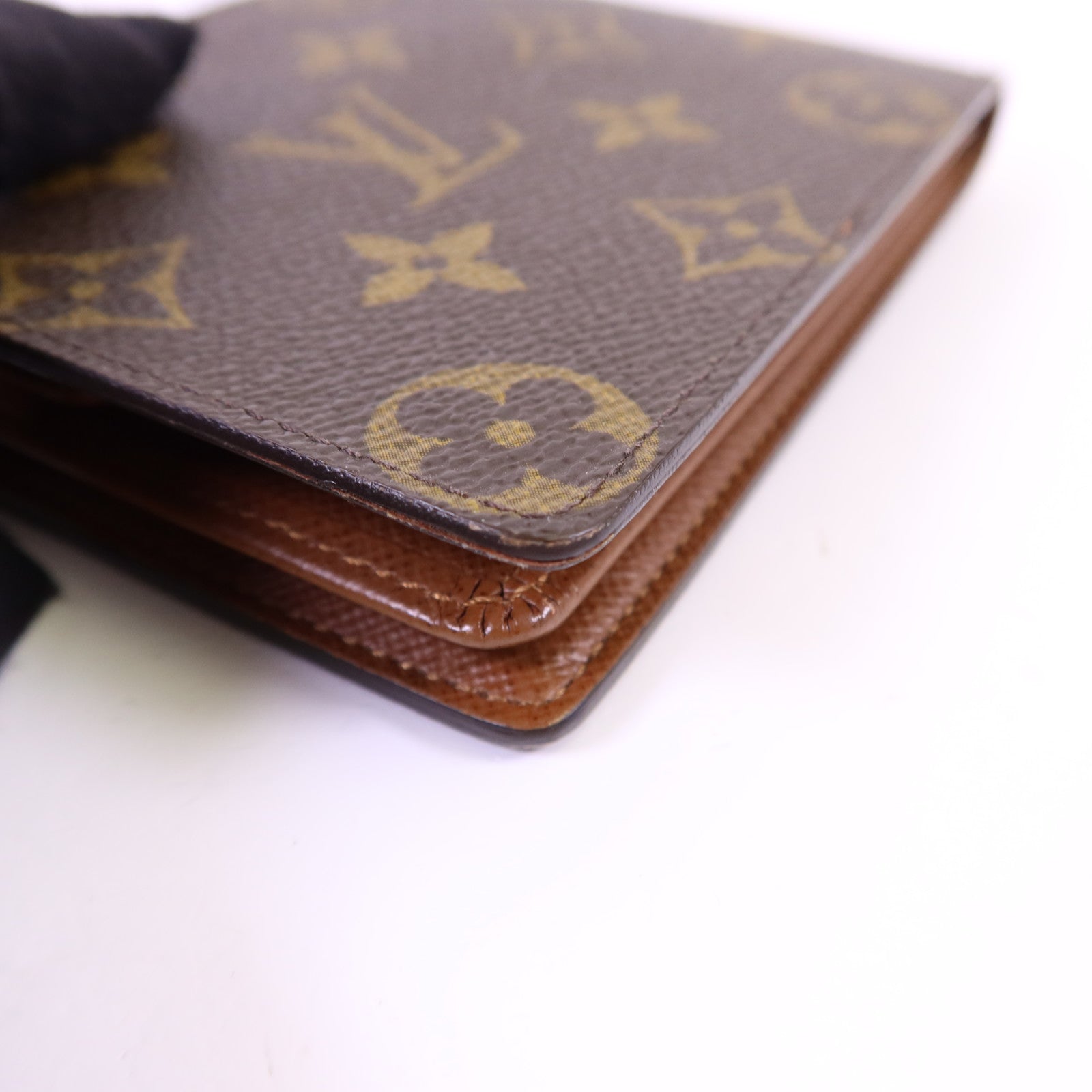 LOUIS VUITTON Monogram Bifold Wallet金扣錢包
