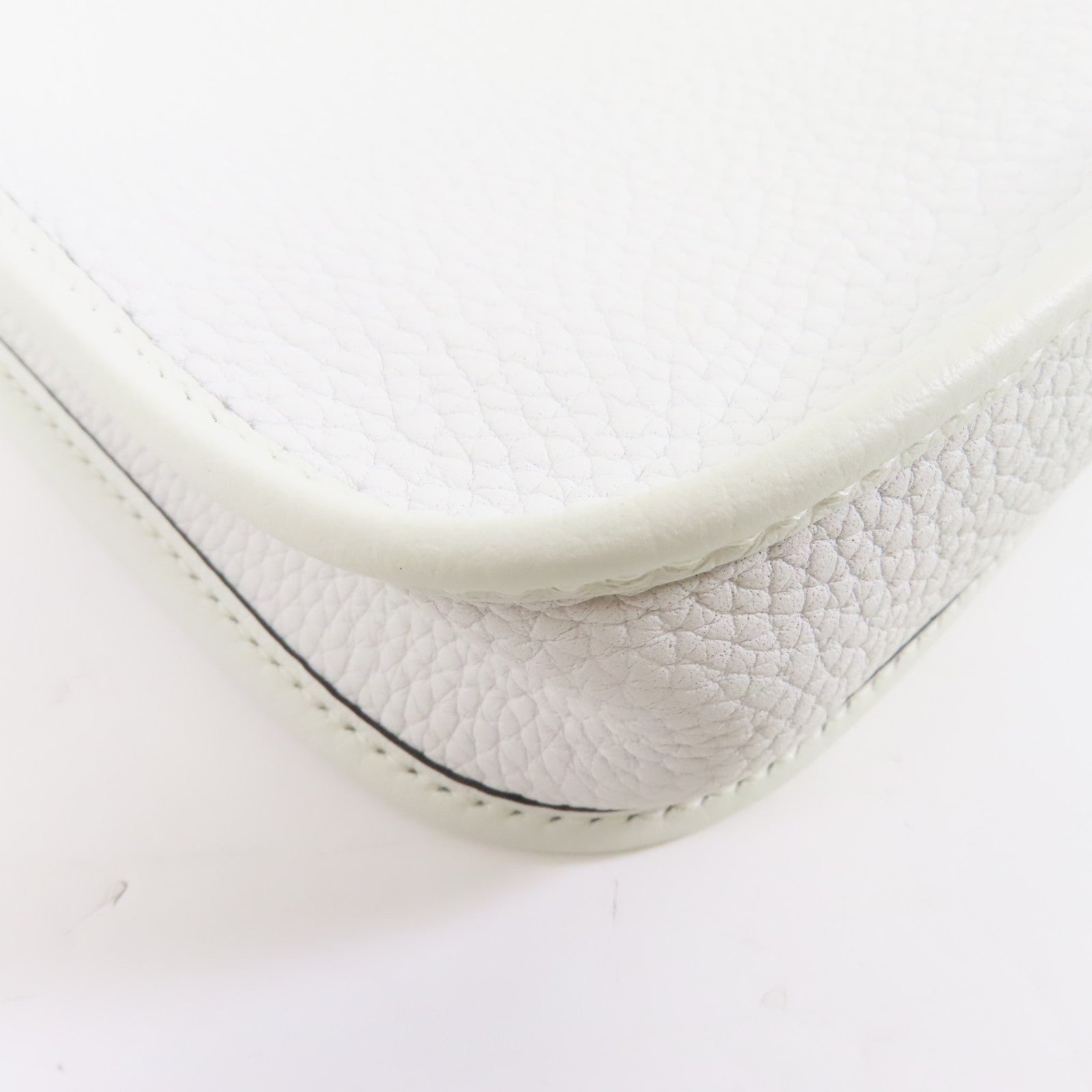 HERMES Clemence皮革Evelyne TPM銀扣肩背袋New White/白色