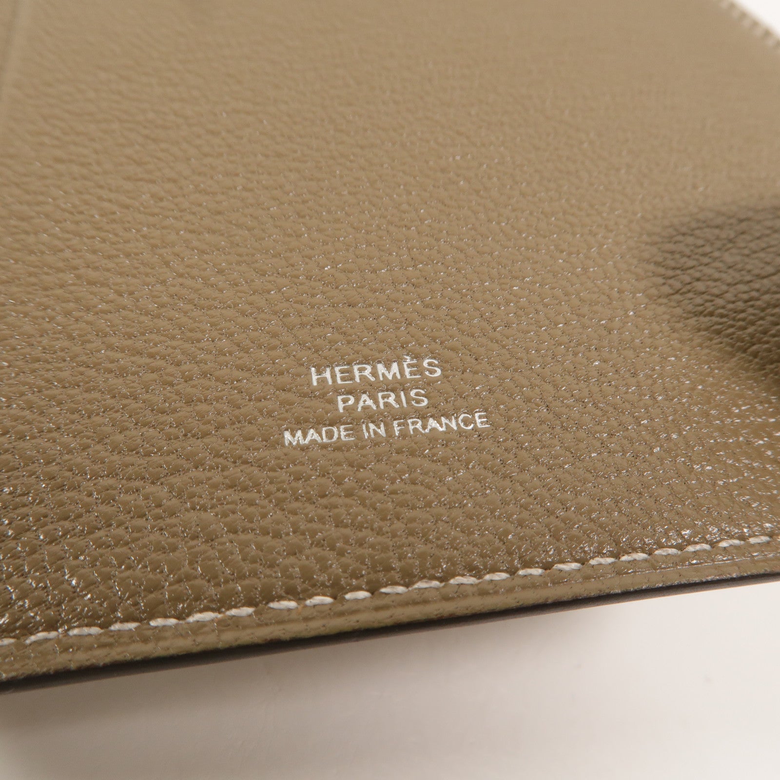 HERMES Chevre皮革Clochette Compact Wallet長錢包Etoupe