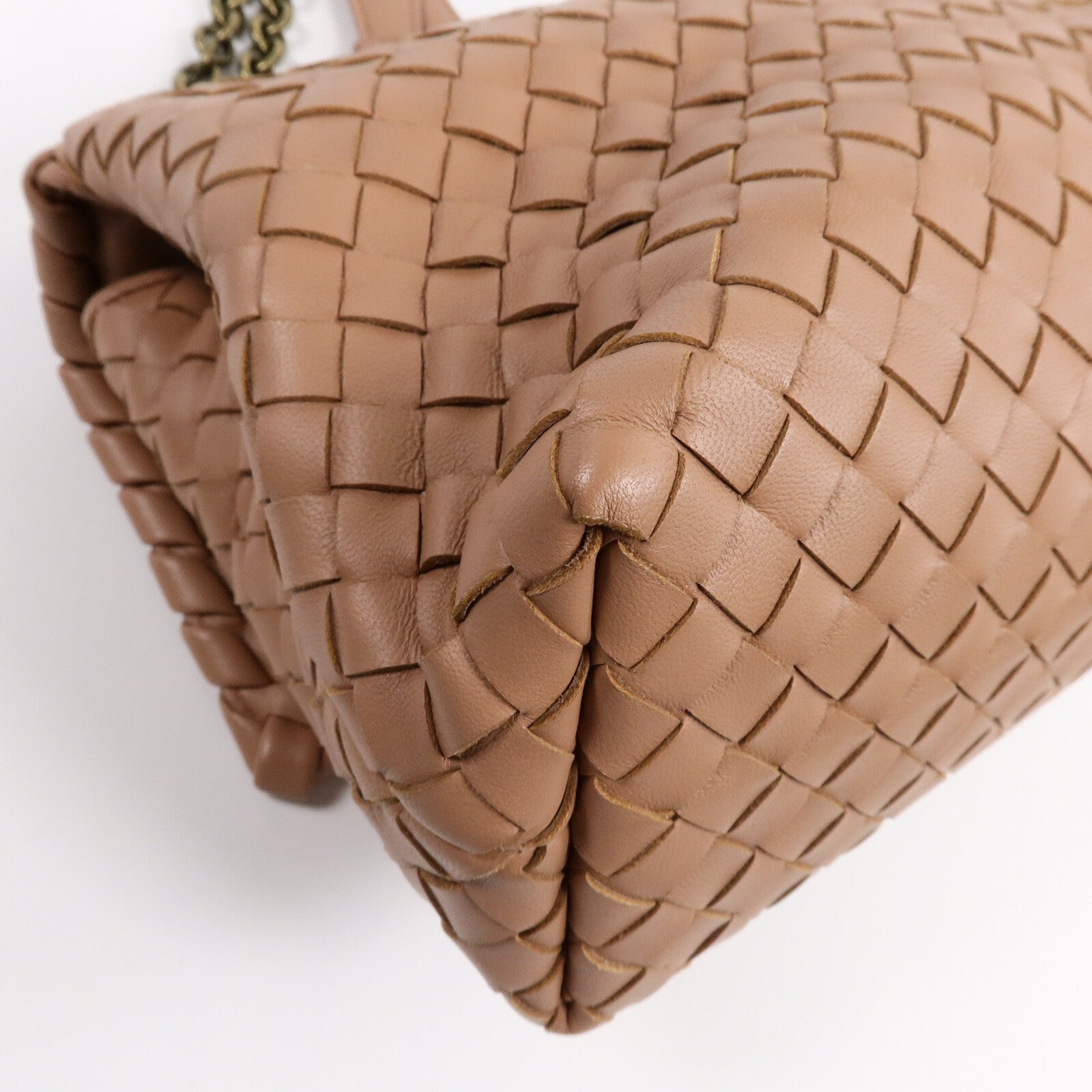 BOTTEGA VENETA 羊皮皮革Small Olimpia Bag鏈帶肩背袋