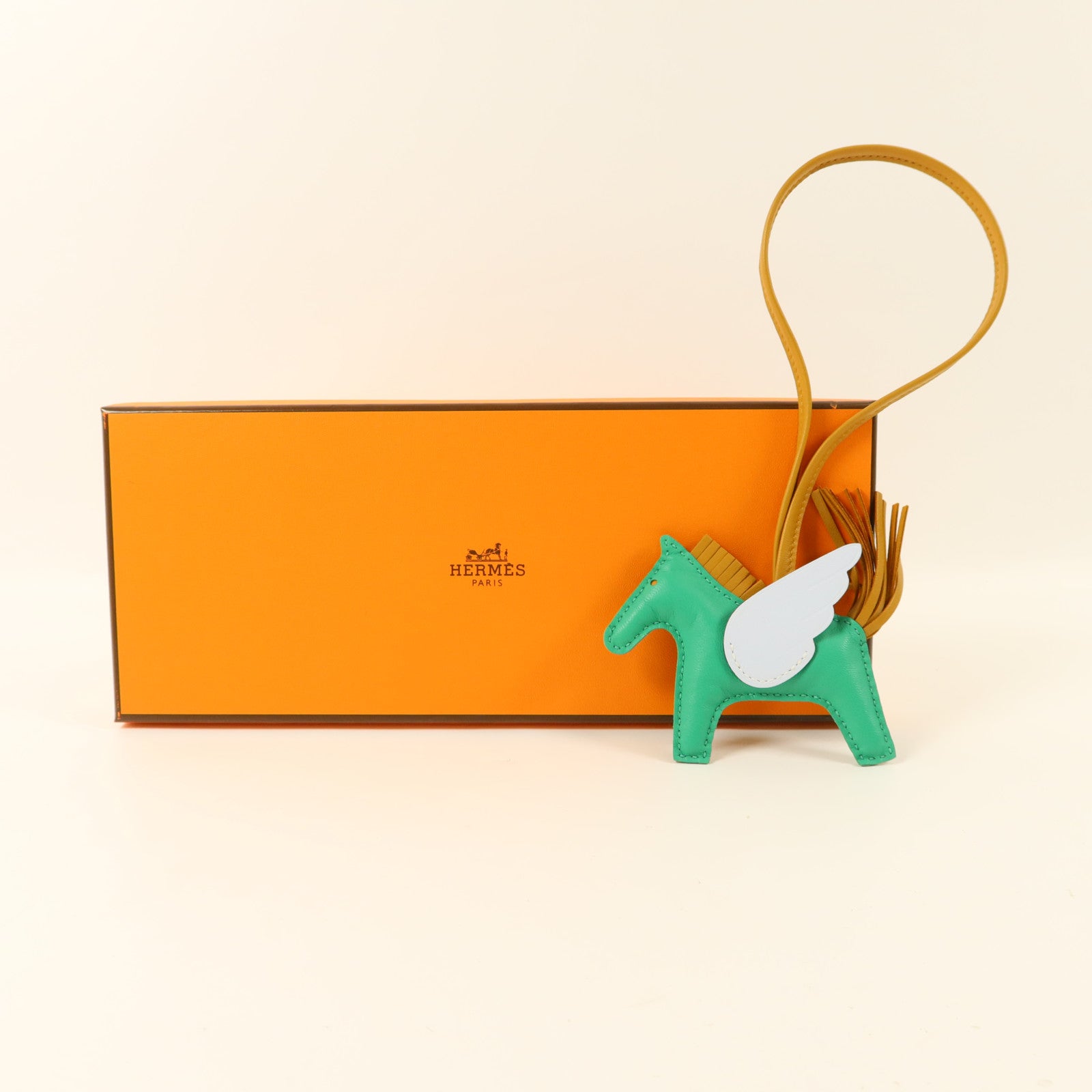 HERMES Milo皮革Rodeo Pegase PM掛飾Menthe/Bleu Pale/Sesame