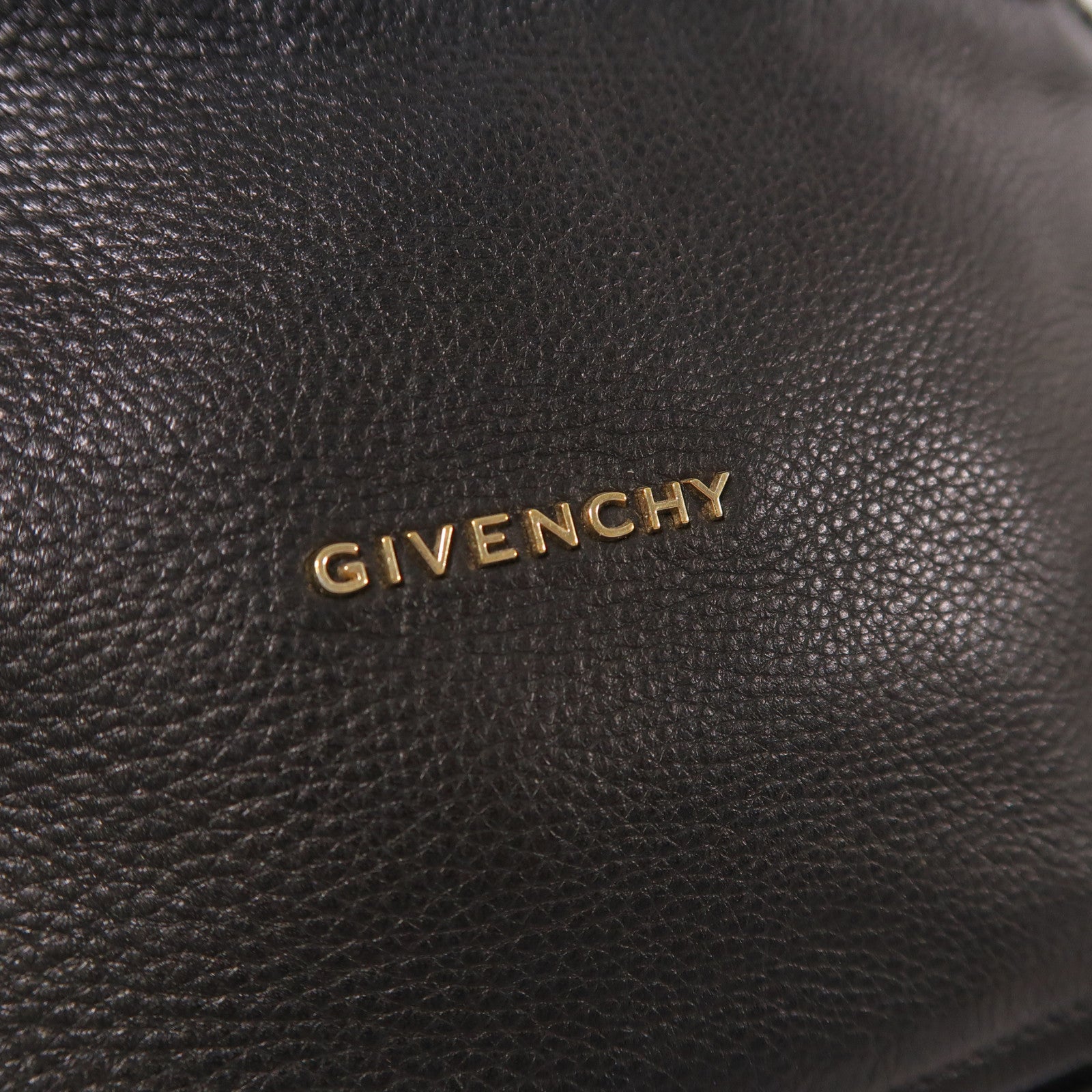 GIVENCHY 牛皮皮革Pandora金扣手挽肩背兩用袋黑色