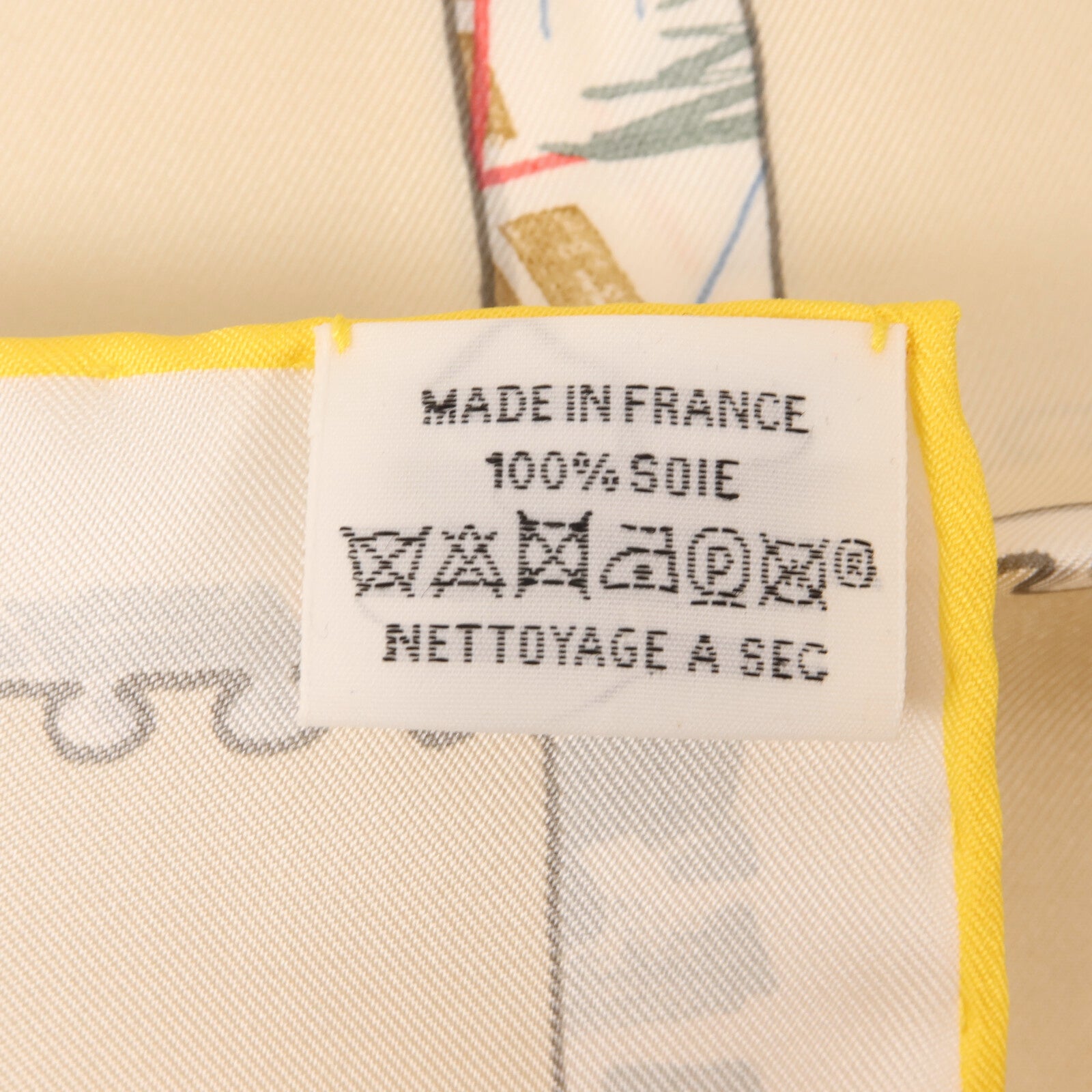 HERMES 絲質Scarf絲巾