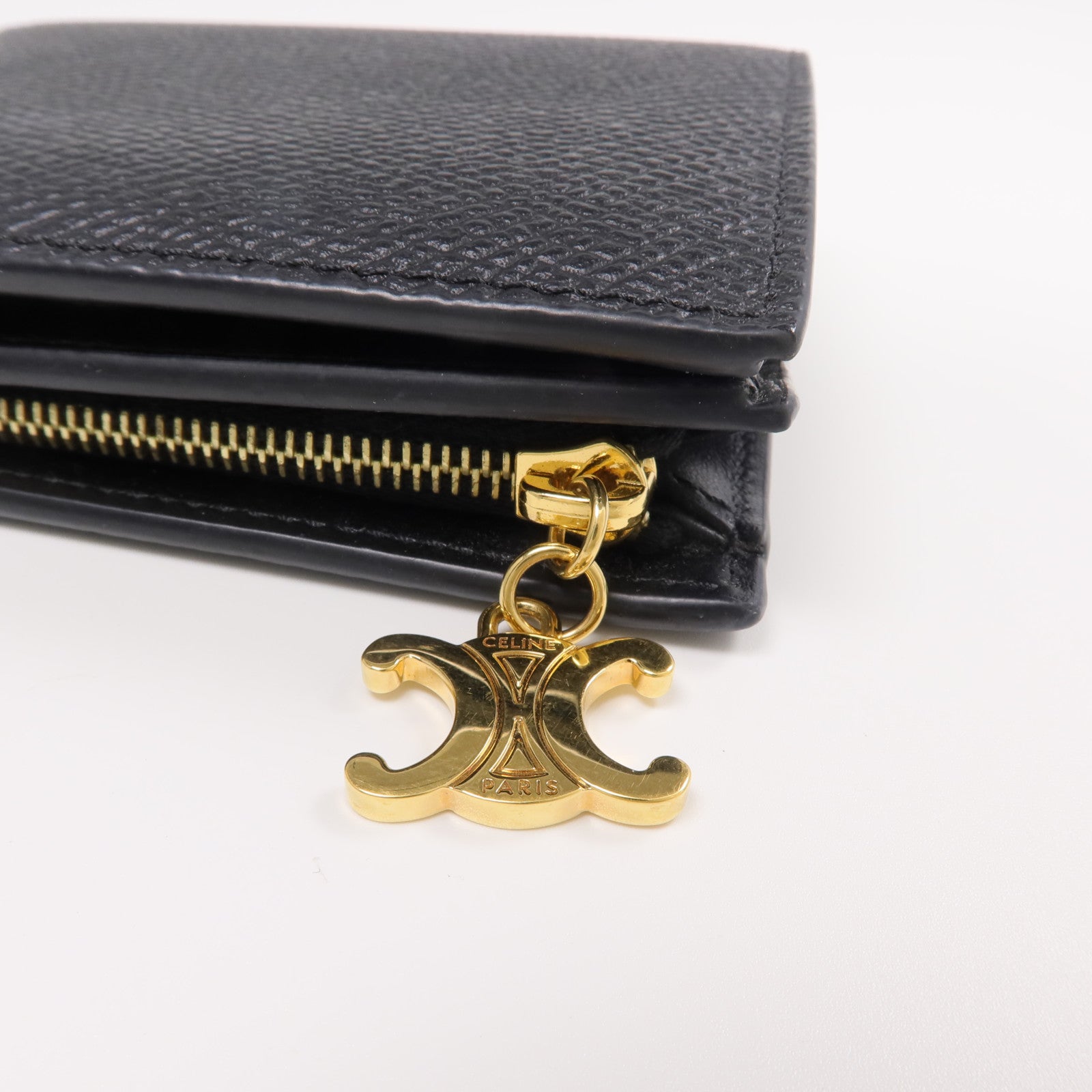 CELINE 牛皮皮革Triomphe Compact Wallet金扣錢包