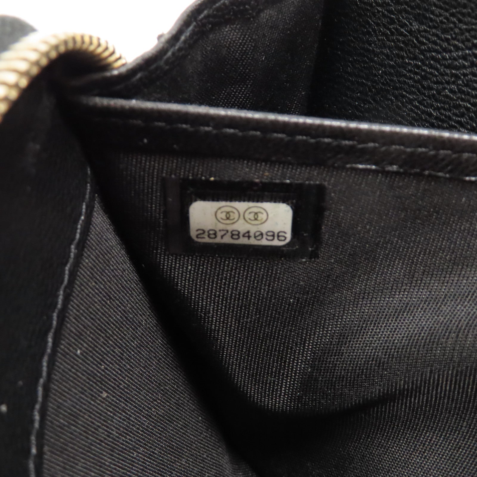 CHANEL 菱格皮革C19 Long Wallet金扣拉鍊長錢包黑色