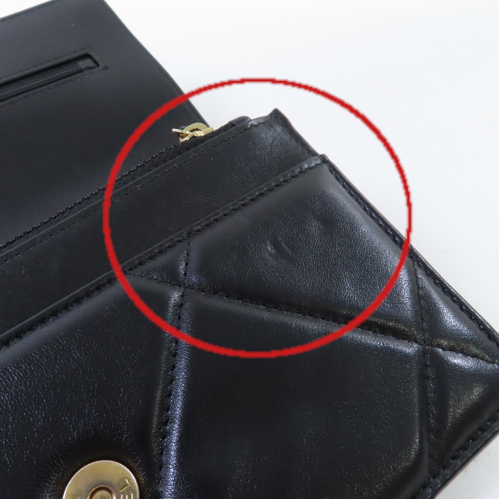 CHANEL 菱格羊皮皮革Chanel 19 WOC Wallet On Chain Shoulder Bag金扣手挽肩背兩用袋黑色