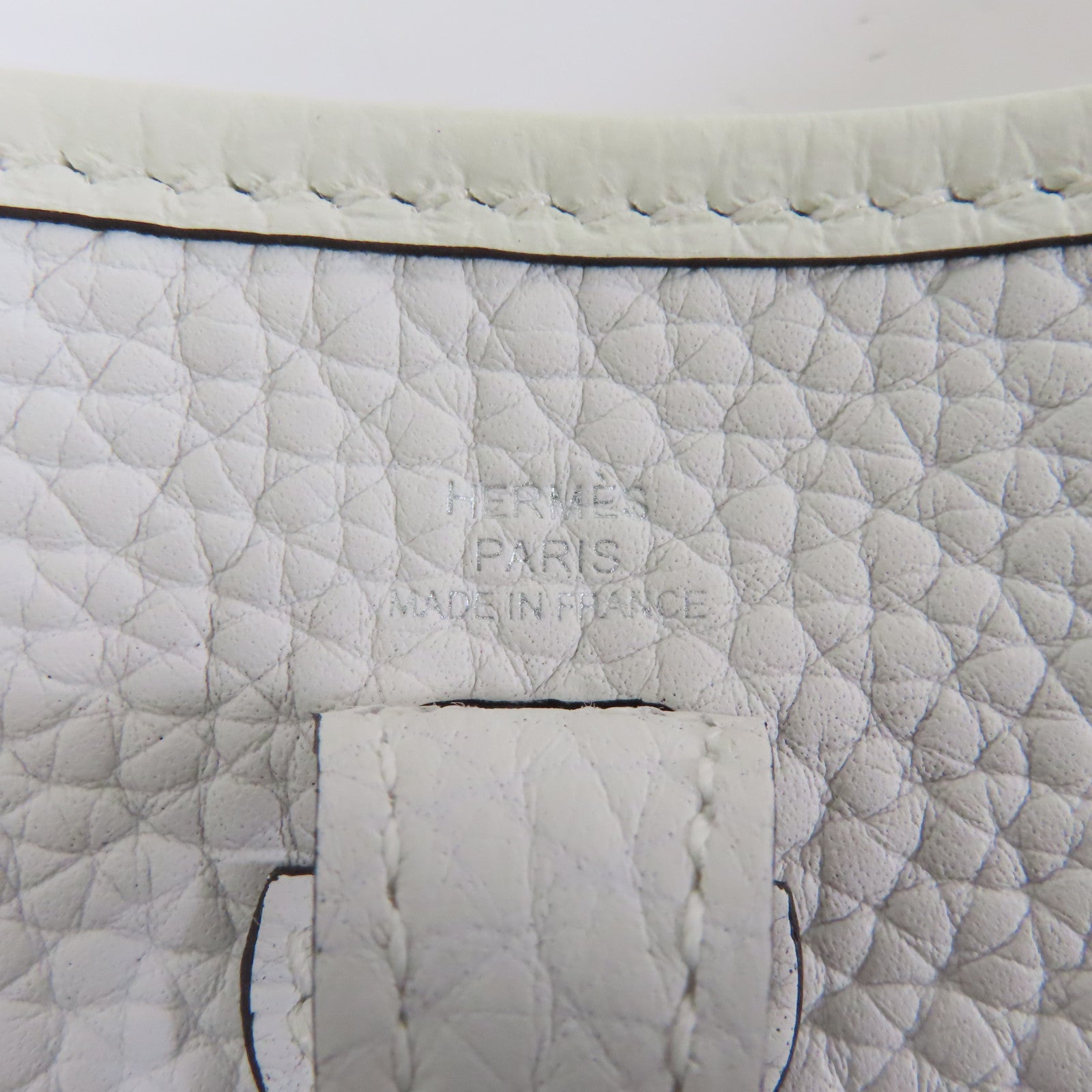 HERMES Clemence皮革Evelyne TPM銀扣肩背袋New White/白色