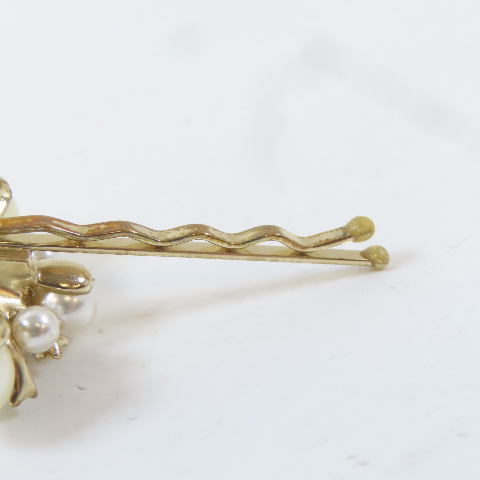 CHANEL 金屬Hair Pin髮夾白色/金色