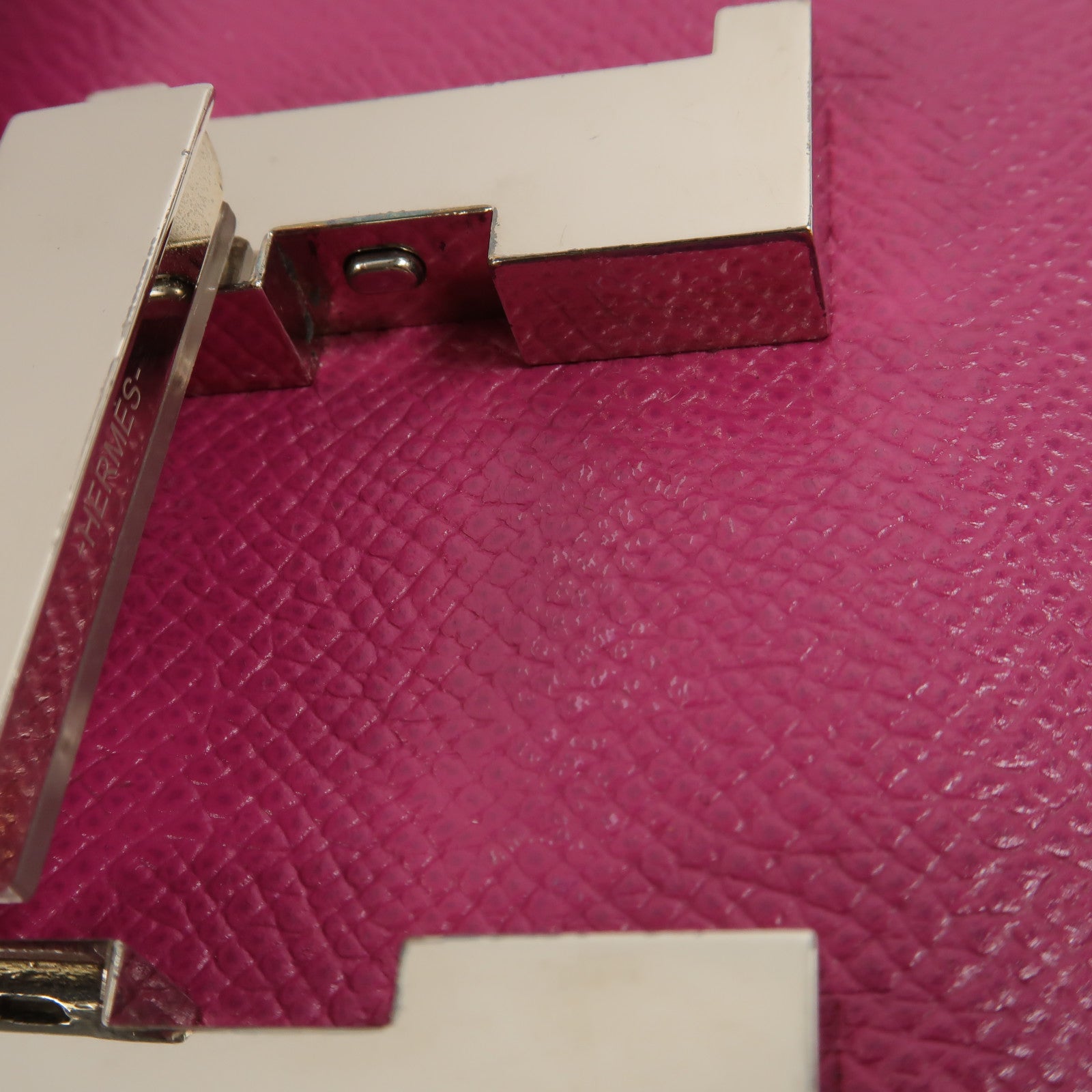 HERMES Epsom皮革Constance Mini肩背袋Rose Pourpre