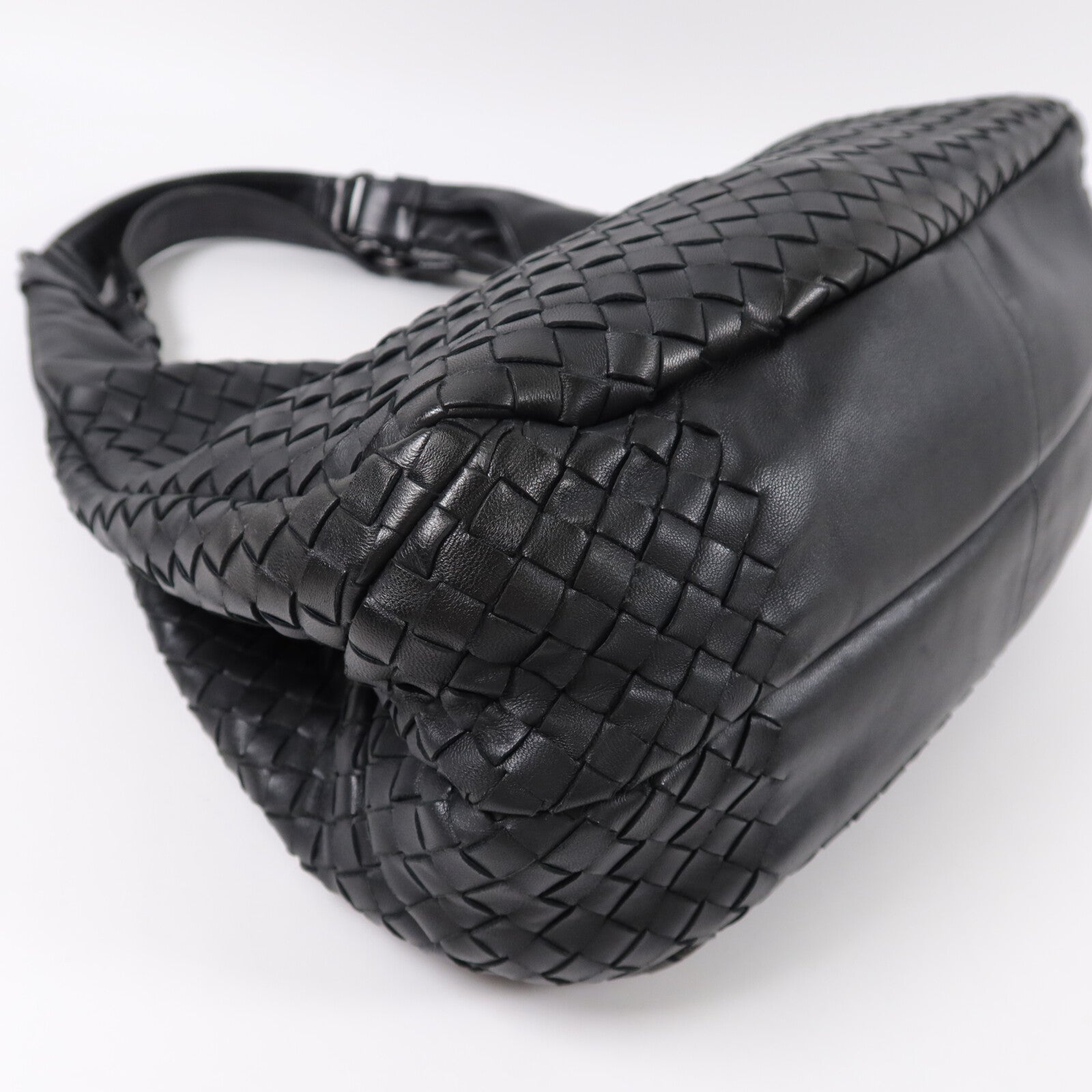 BOTTEGA VENETA 羊皮皮革Campana肩背袋