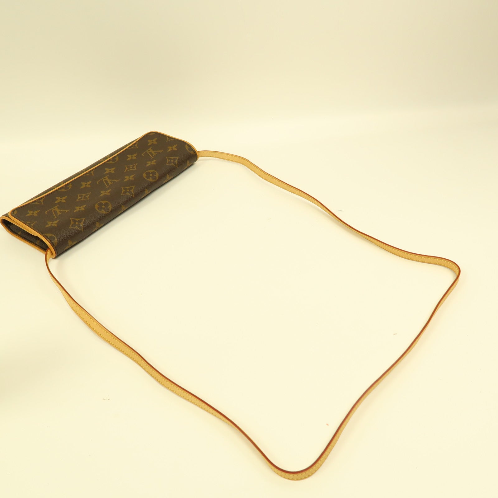 LOUIS VUITTON Monogram Pechette Twin GM金扣肩背袋啡色