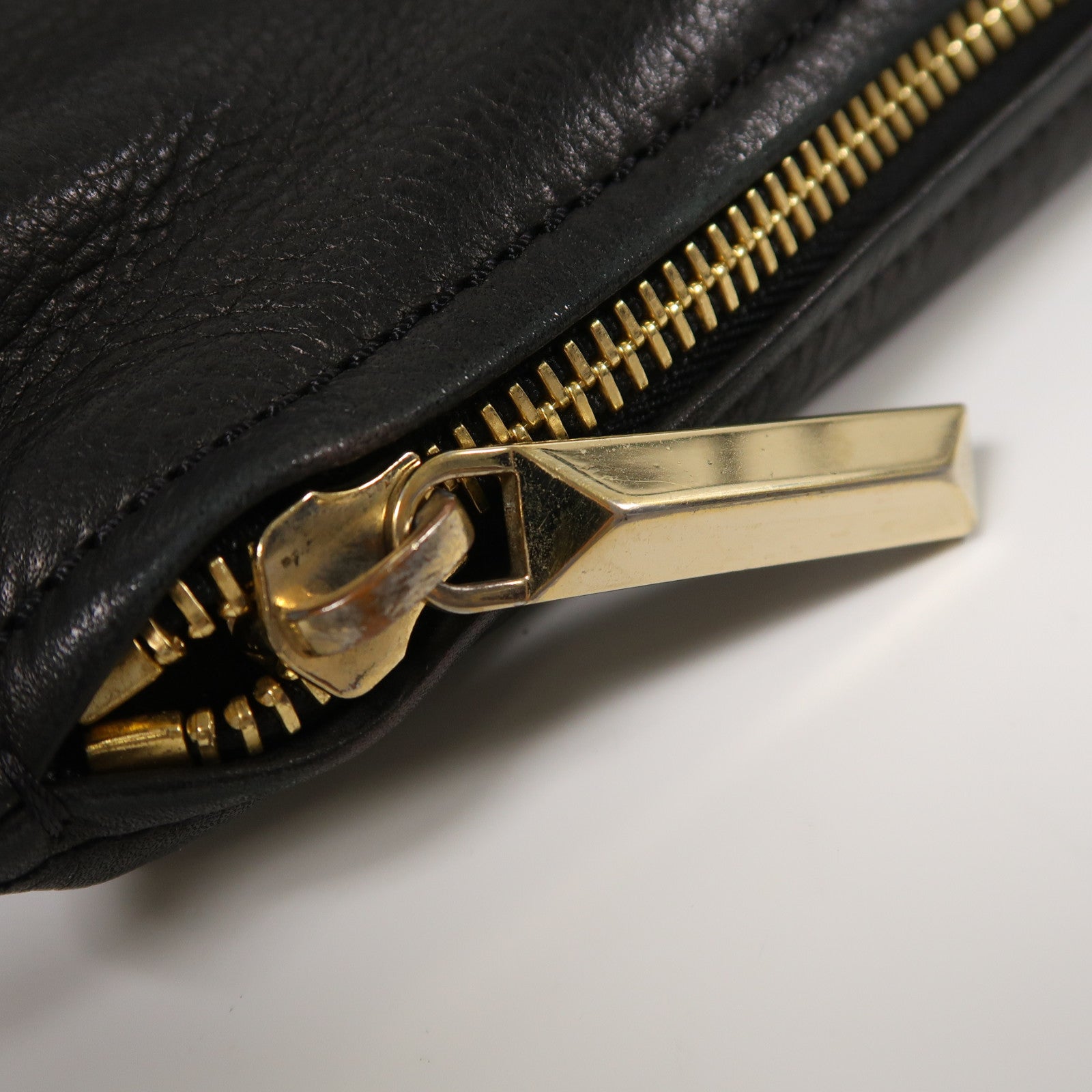 GIVENCHY 牛皮皮革Pandora金扣手挽肩背兩用袋黑色