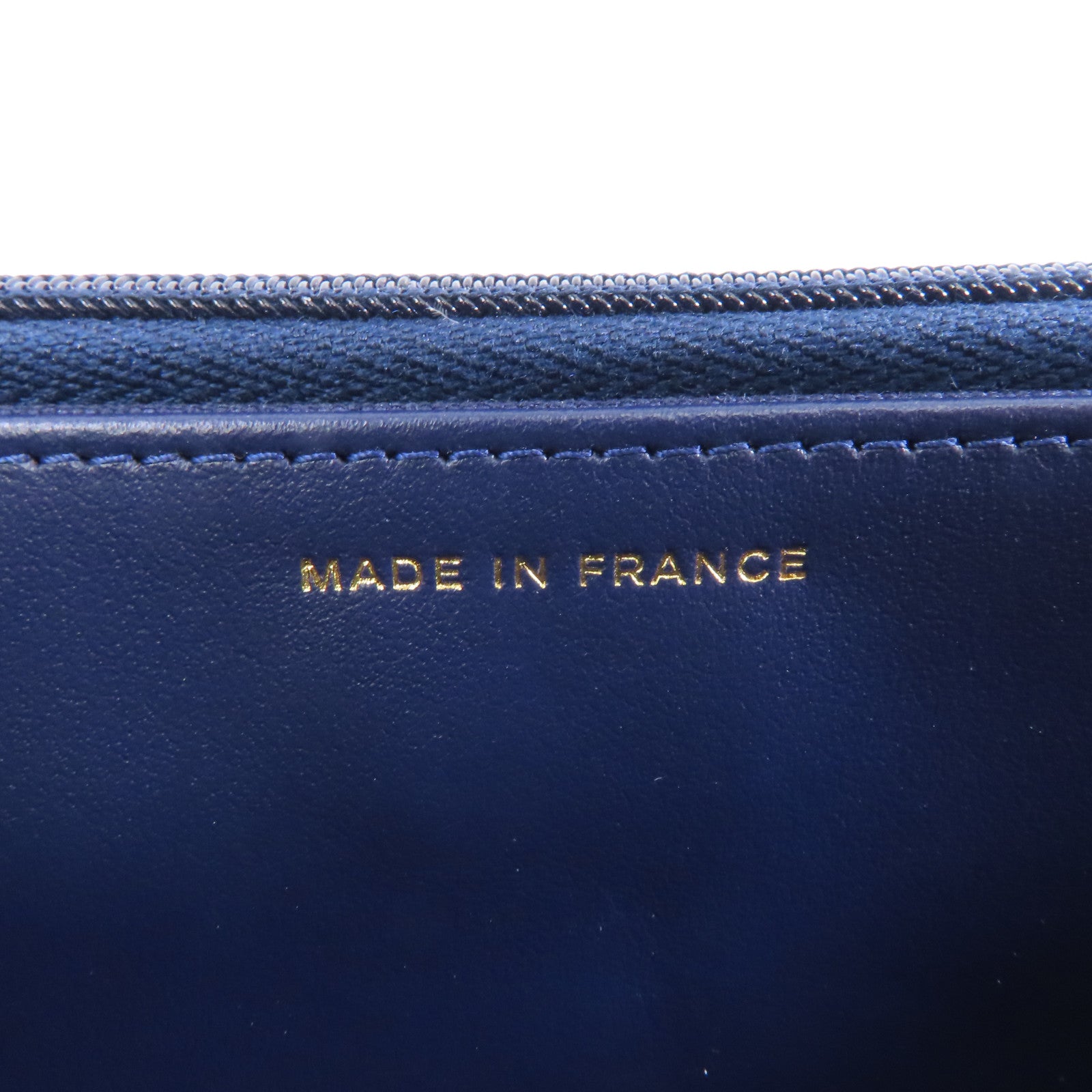 CHANEL 【激減優惠】菱格牛皮皮革WOC Wallet On Chain金扣鏈帶肩背袋深藍色