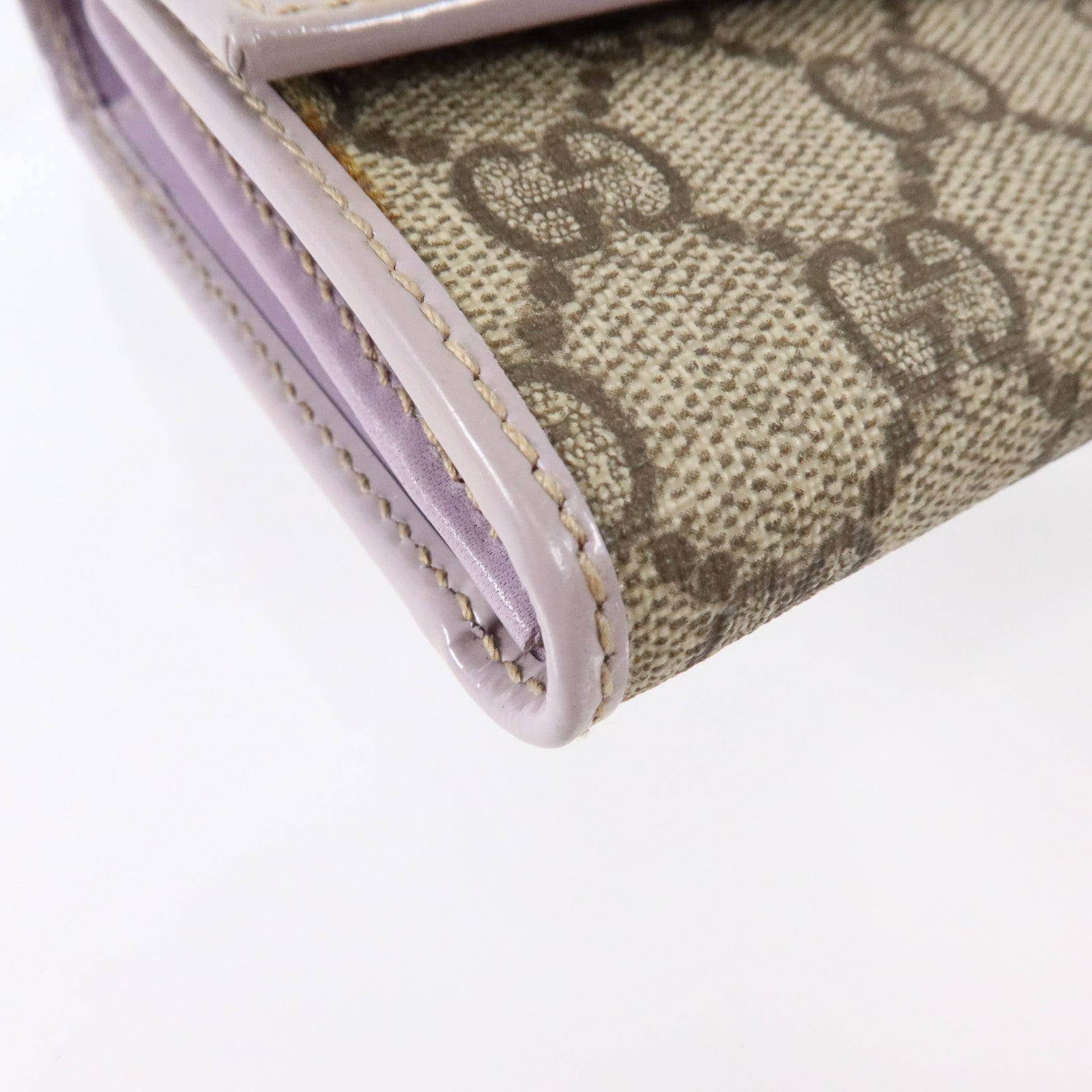 GUCCI 塗層帆布GG Supreme Continental Flap Wallet銀扣長錢包
