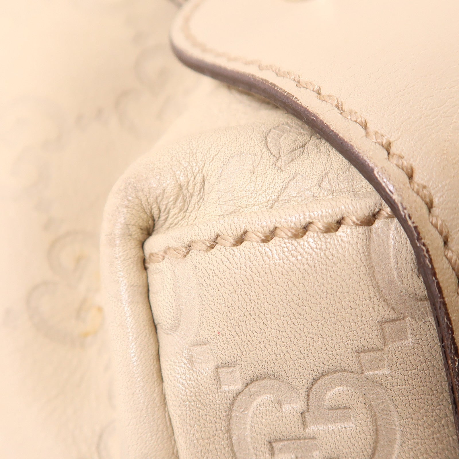 GUCCI GG GHW Shoulder Bag 137621 Calfskin Leather Beige
