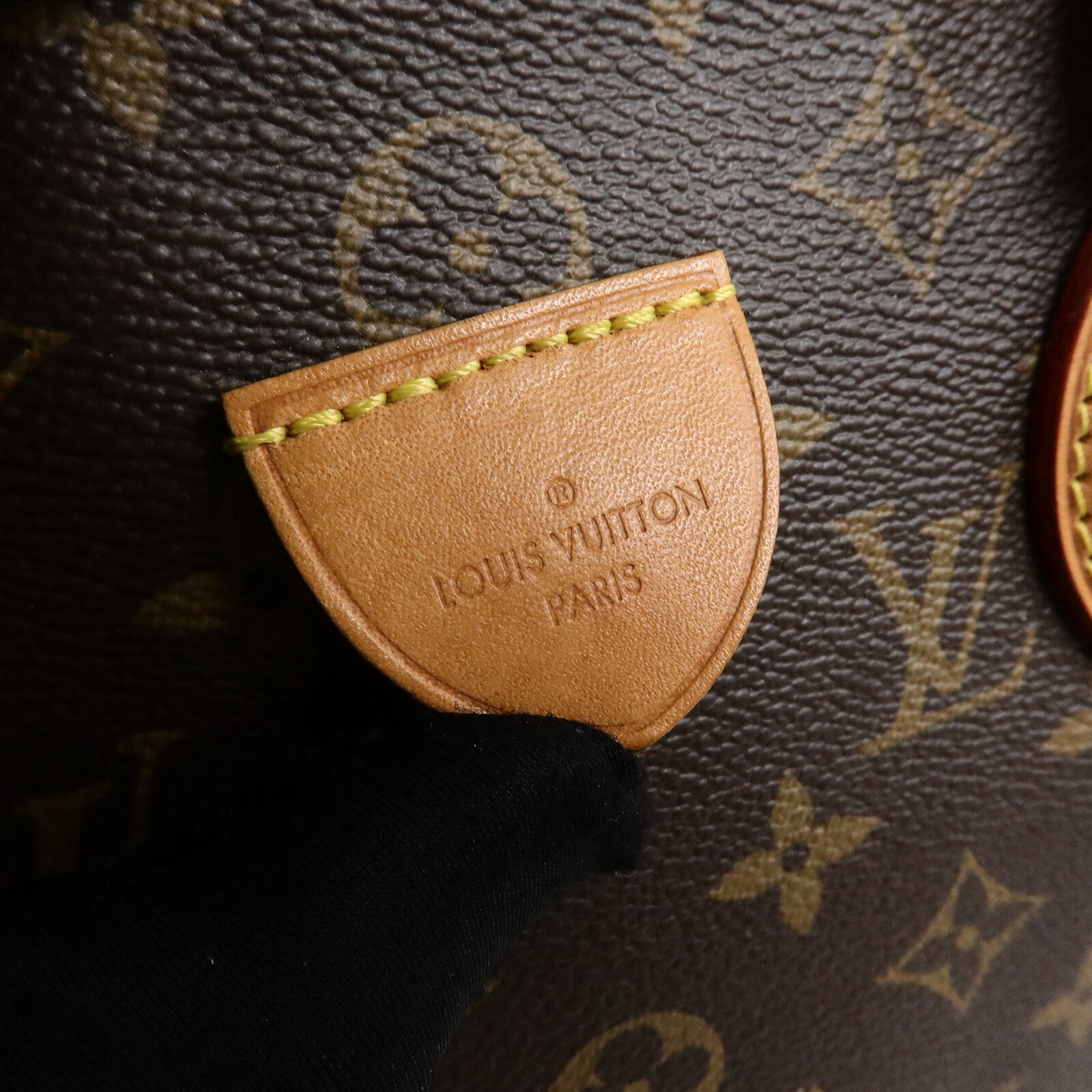LOUIS VUITTON Monogram Rivoli MM手挽肩背兩用袋