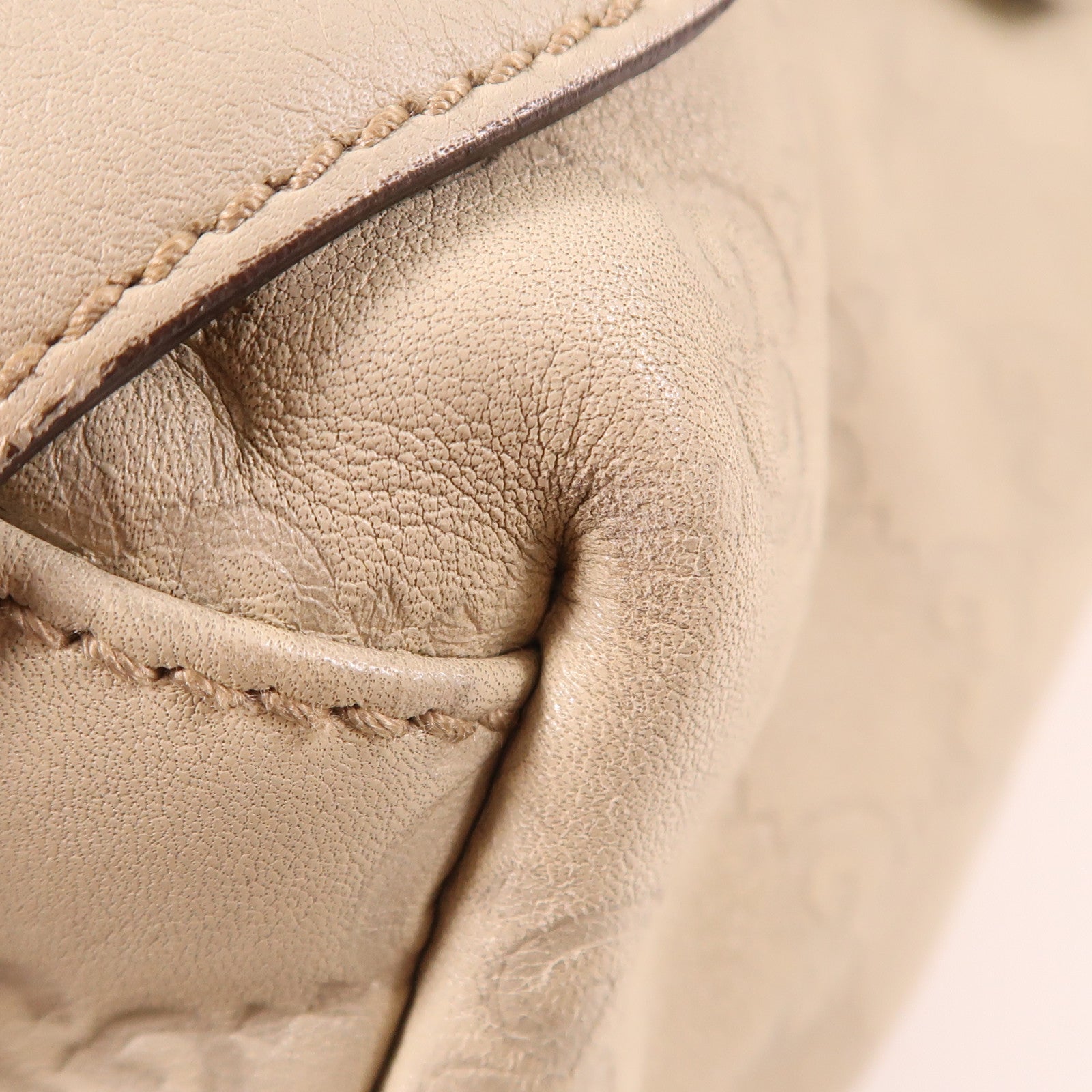 GUCCI GG GHW Shoulder Bag 137621 Calfskin Leather Beige