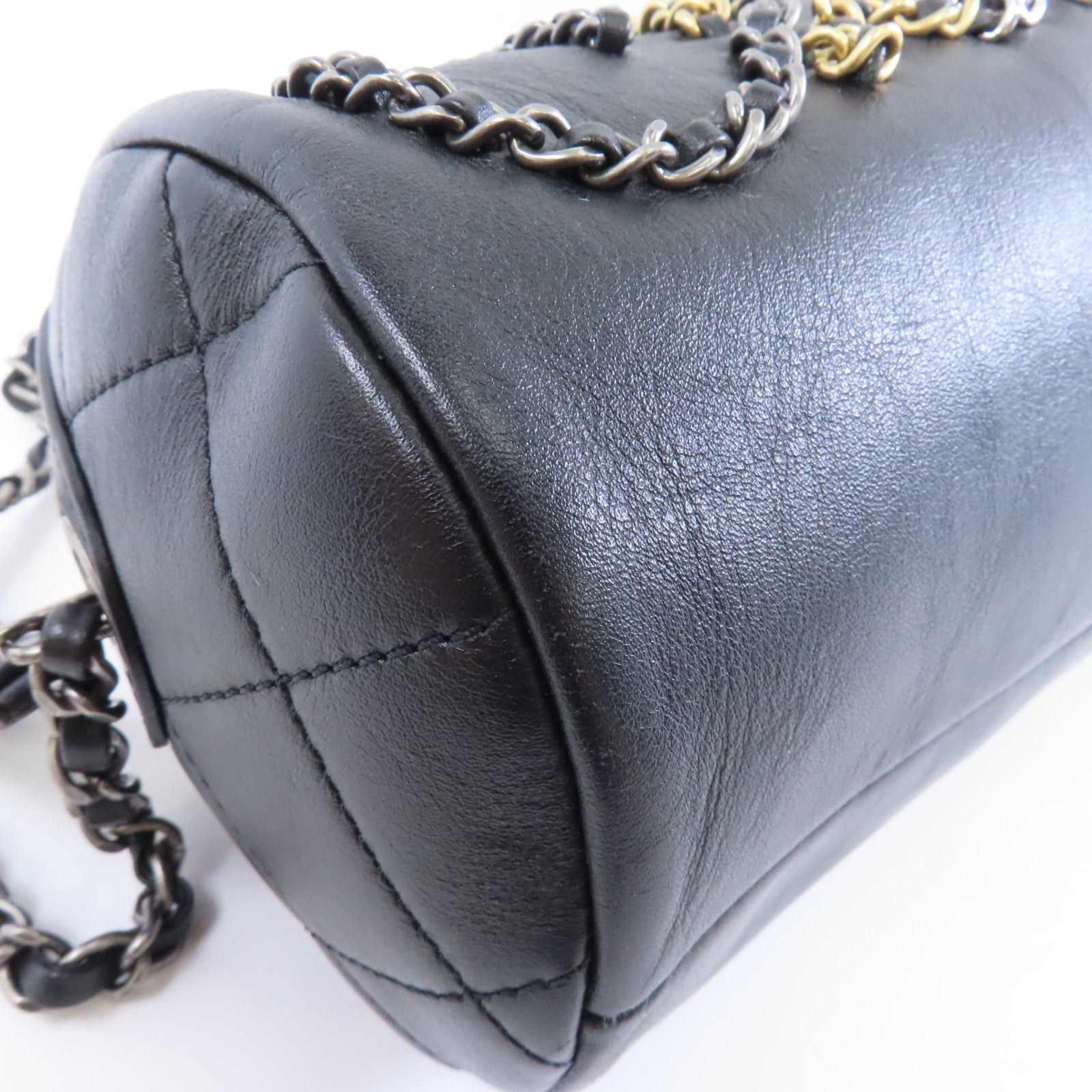 CHANEL 【激減優惠】牛皮皮革Bowling Chain Shoulder金扣鏈帶肩背袋黑色