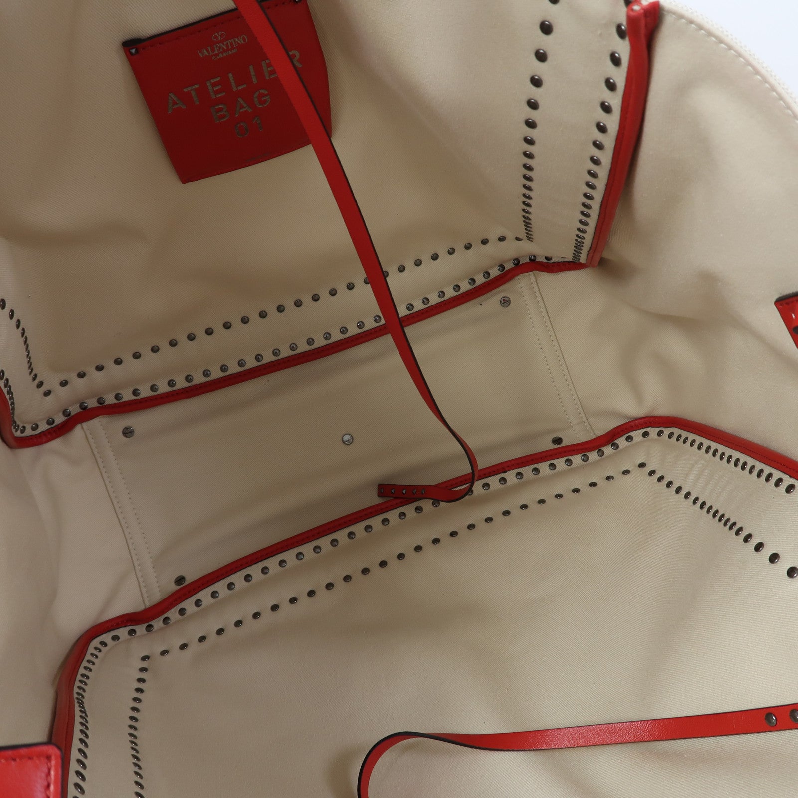 Valentino 帆布Garavani Atelier Bag 01 Metal Stitch Edition手挽肩背兩用袋米白色