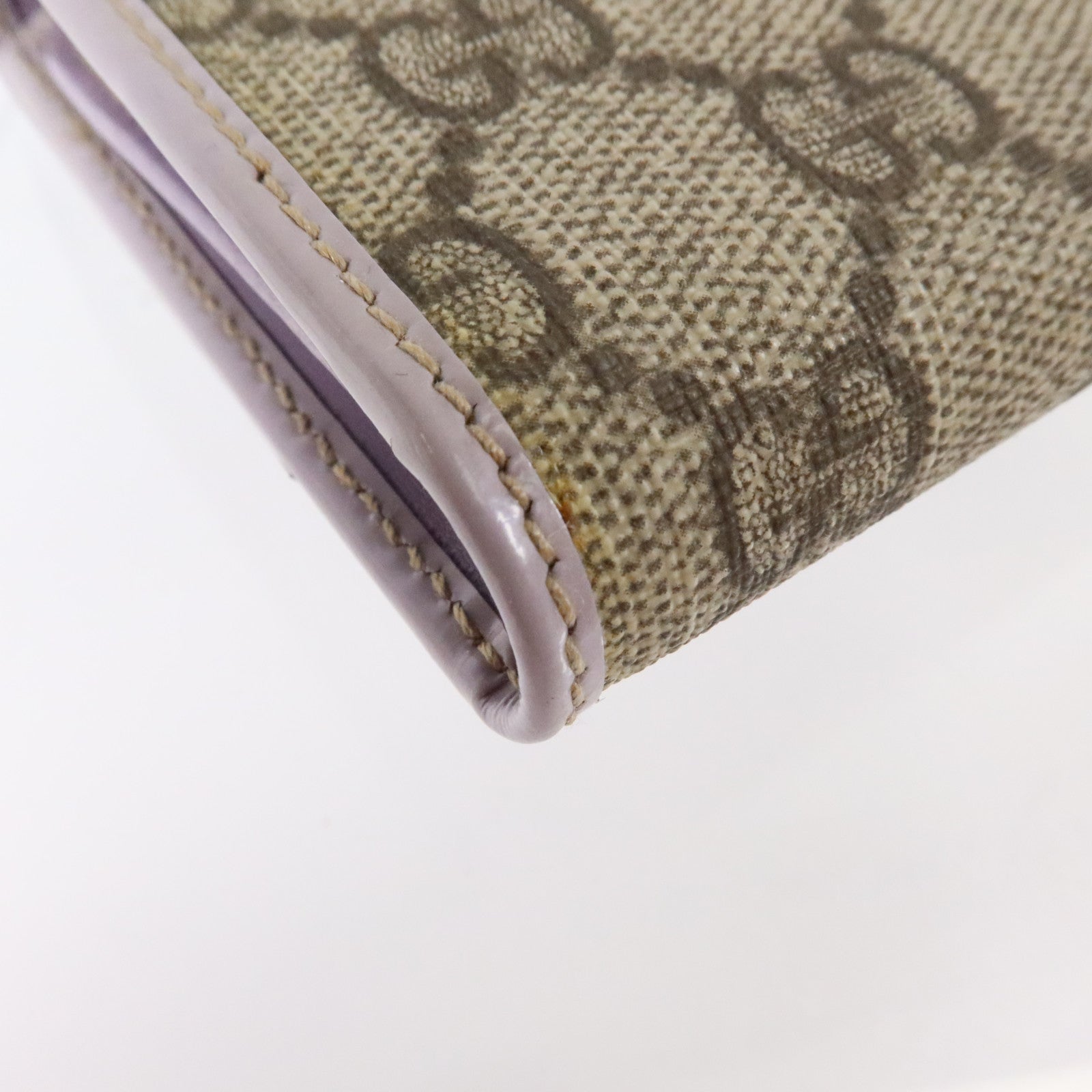 GUCCI 塗層帆布GG Supreme Continental Flap Wallet銀扣長錢包