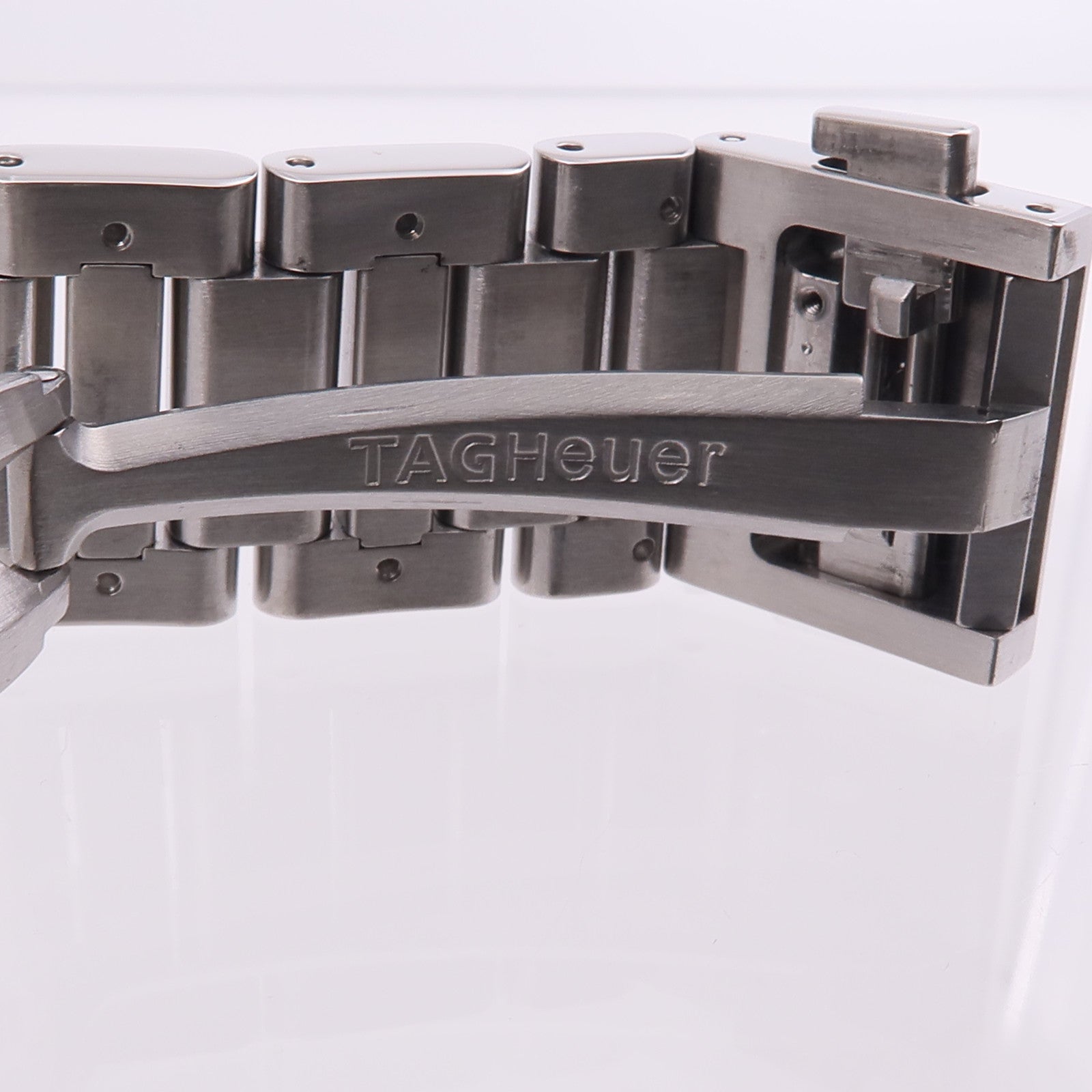TAG HEUER Carrera CAR2A10.BA0799