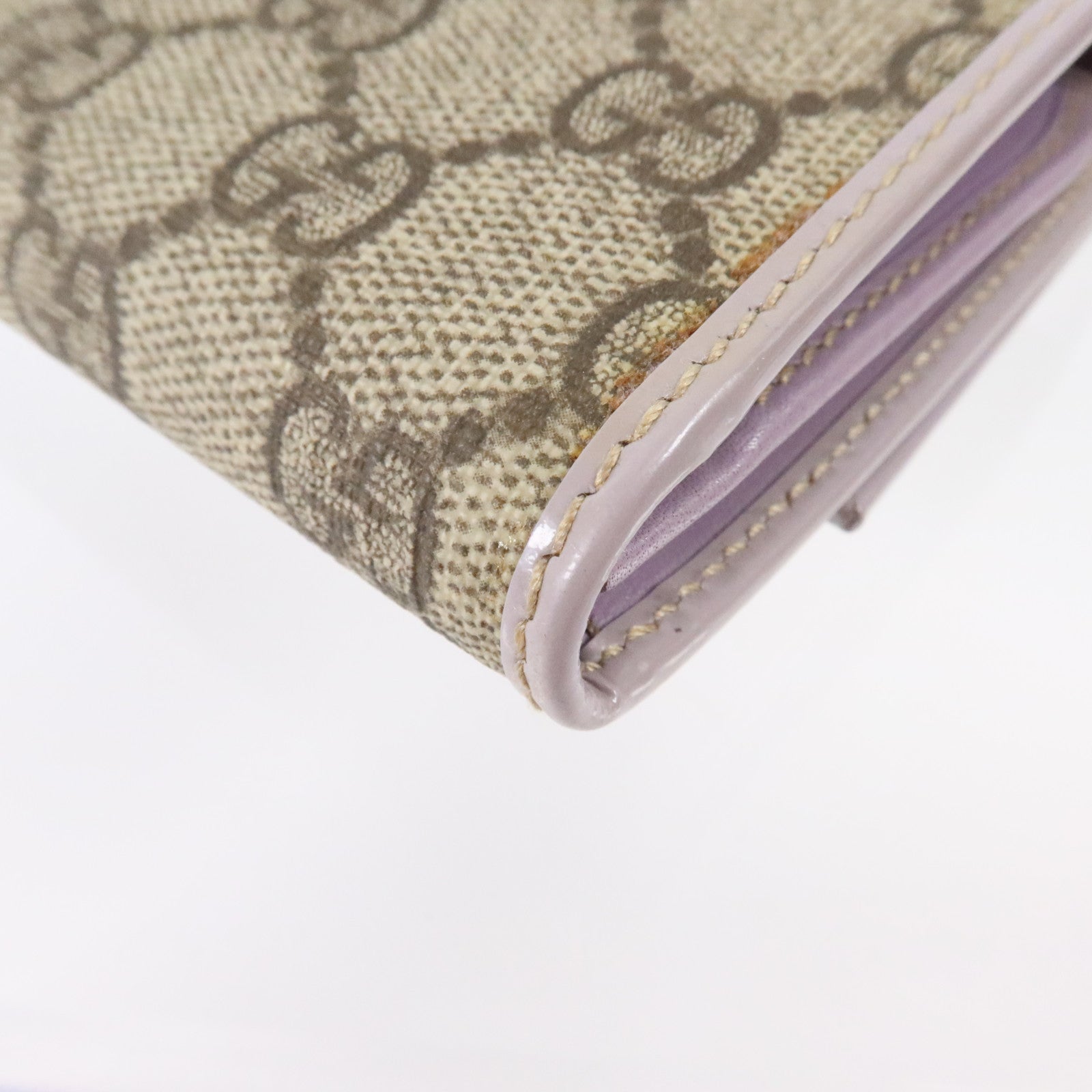 GUCCI 塗層帆布GG Supreme Continental Flap Wallet銀扣長錢包