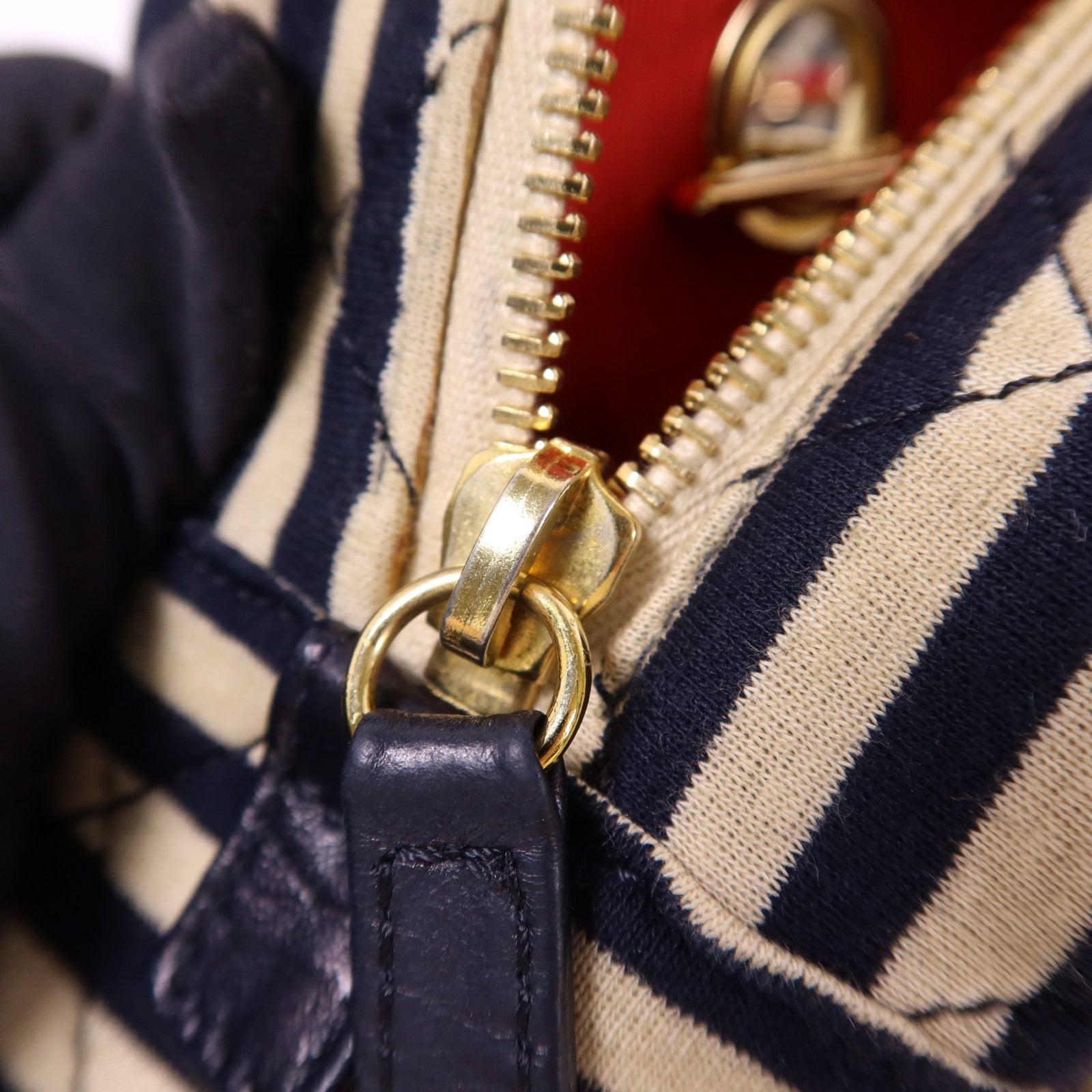 CHANEL 布料Chain Shoulder Bag金扣鏈帶肩背袋