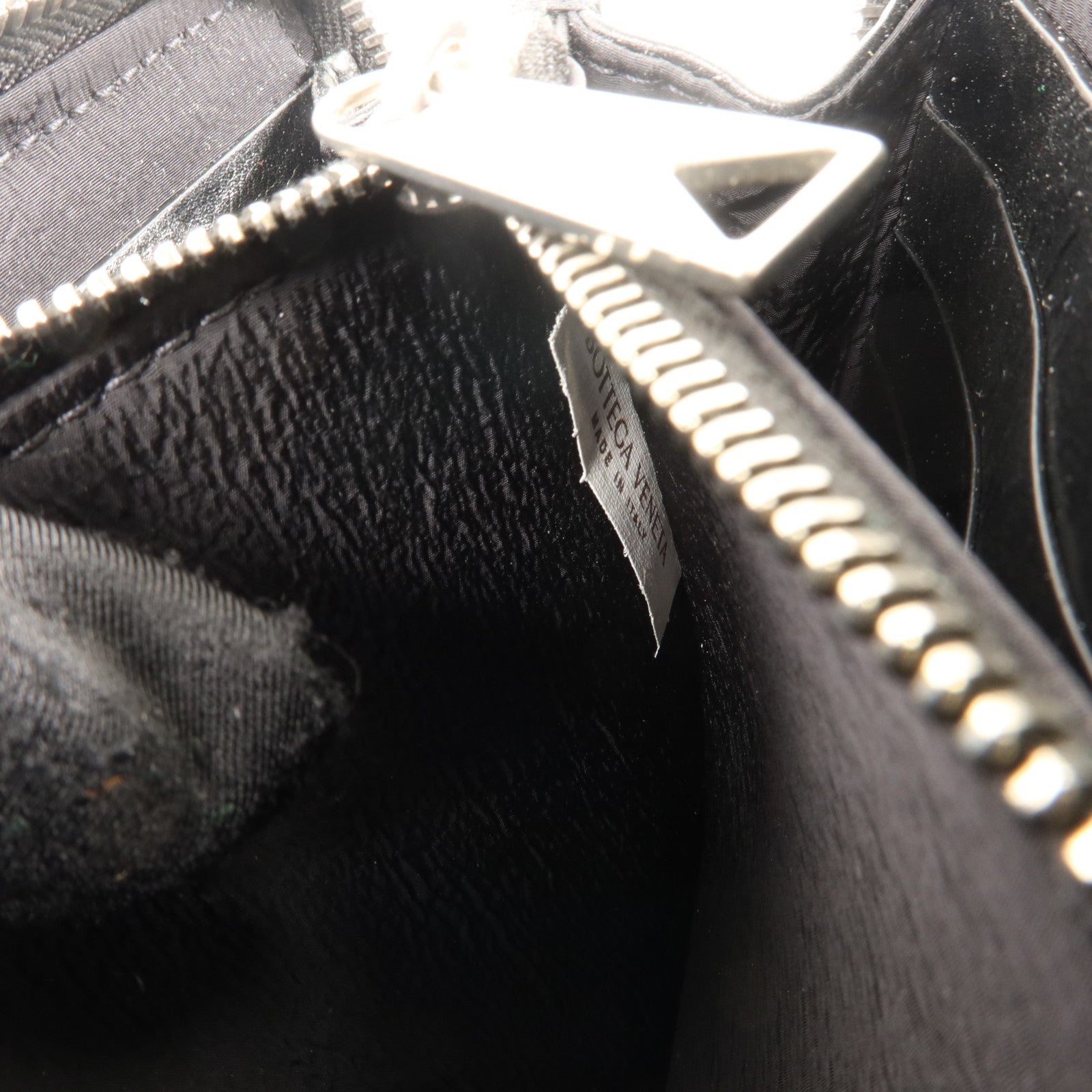 BOTTEGA VENETA 牛皮皮革Zipper Long Wallet銀扣長錢包