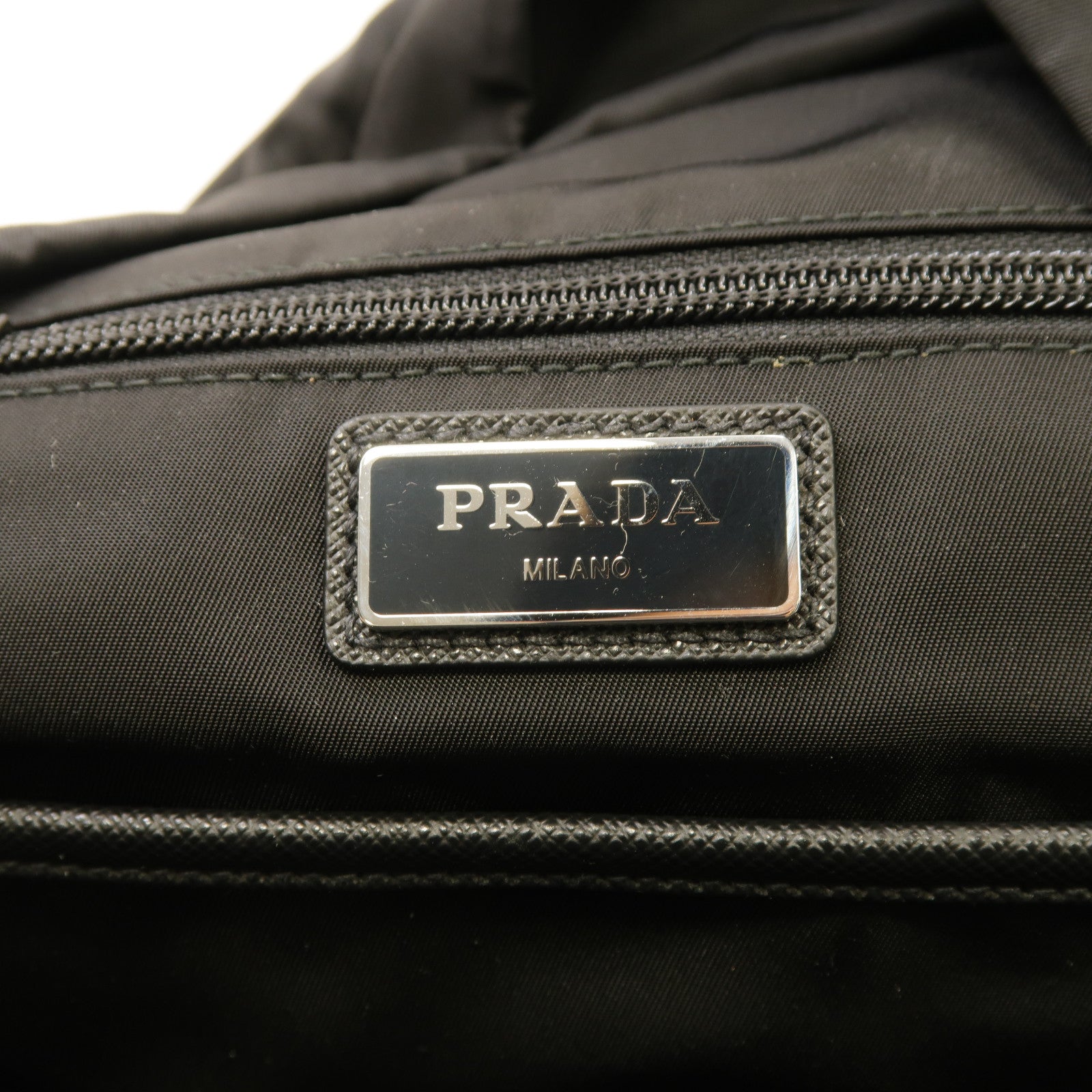 PRADA 尼龍Shoulder Bag銀扣肩背袋黑色