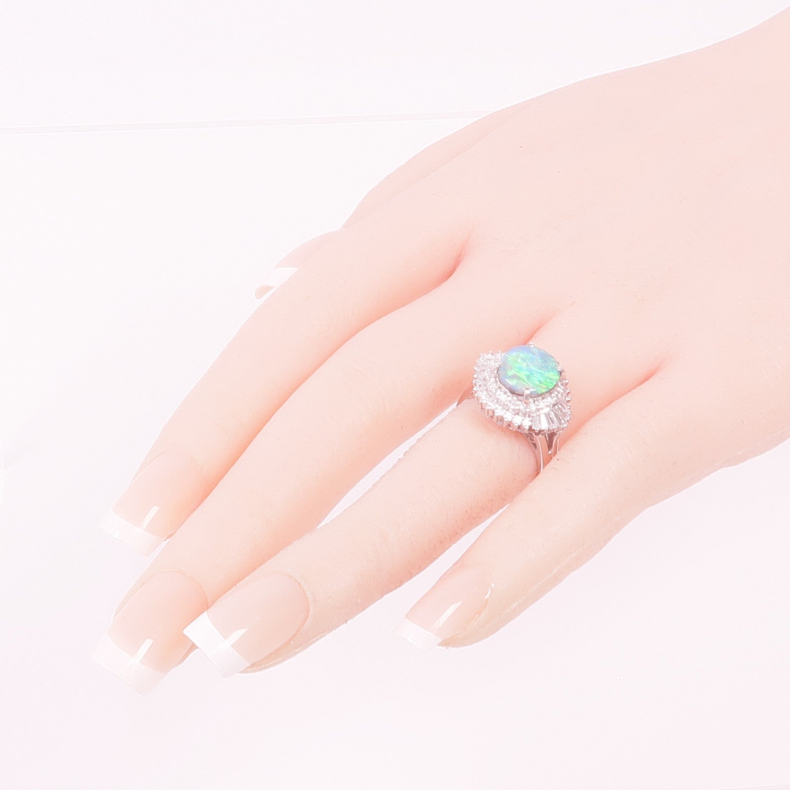 JEWELRY 【激減優惠】PT900鉑金Black Opal Diamond Ring黑蛋白石/鑽石戒指US#6