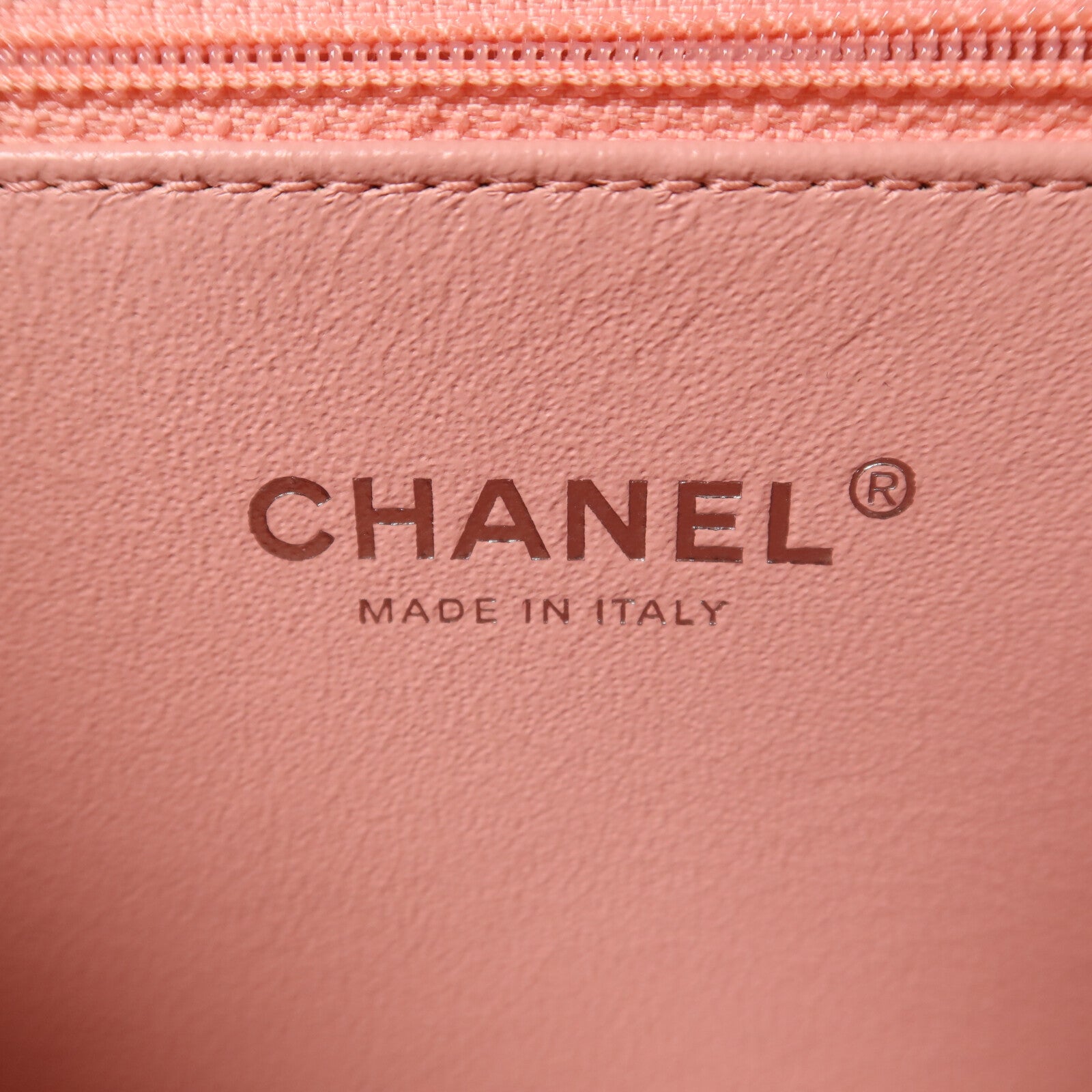 CHANEL 牛皮皮革Vanity Case銀扣鏈帶手挽肩背兩用袋