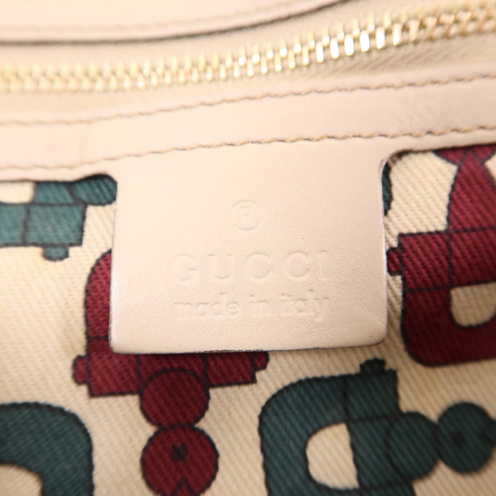 GUCCI GG GHW Shoulder Bag 137621 Calfskin Leather Beige
