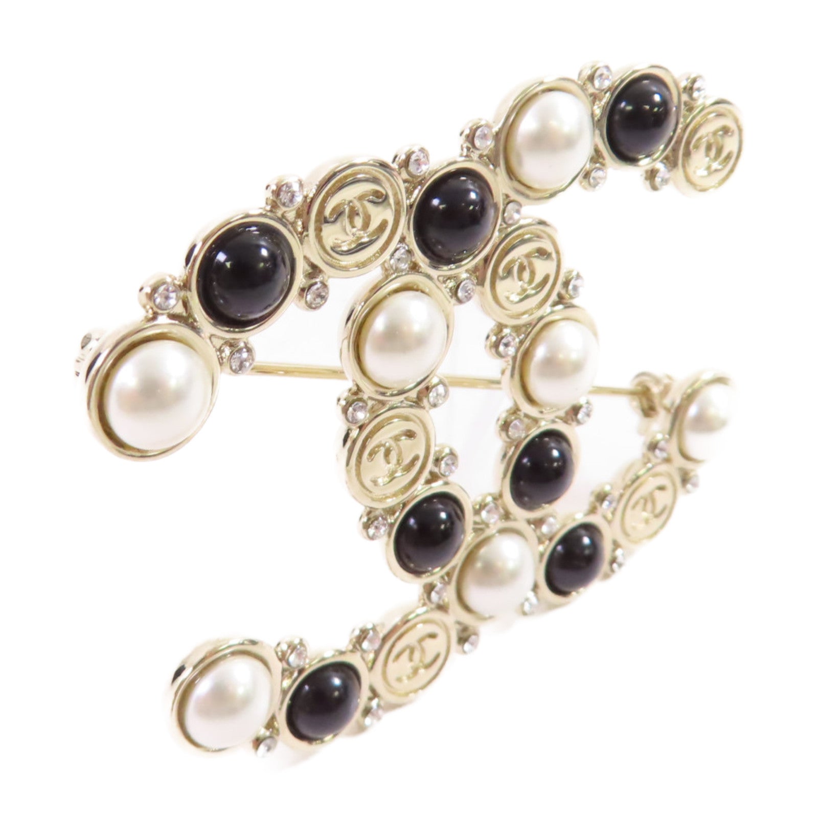 CHANEL 金屬/仿珍珠CC Brooch金扣白色/黑色/金色