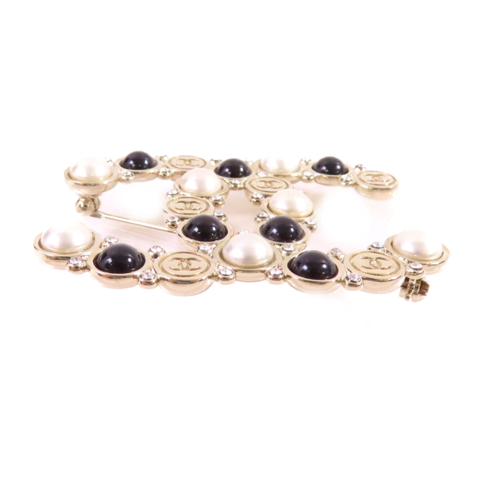 CHANEL 金屬/仿珍珠CC Brooch金扣白色/黑色/金色