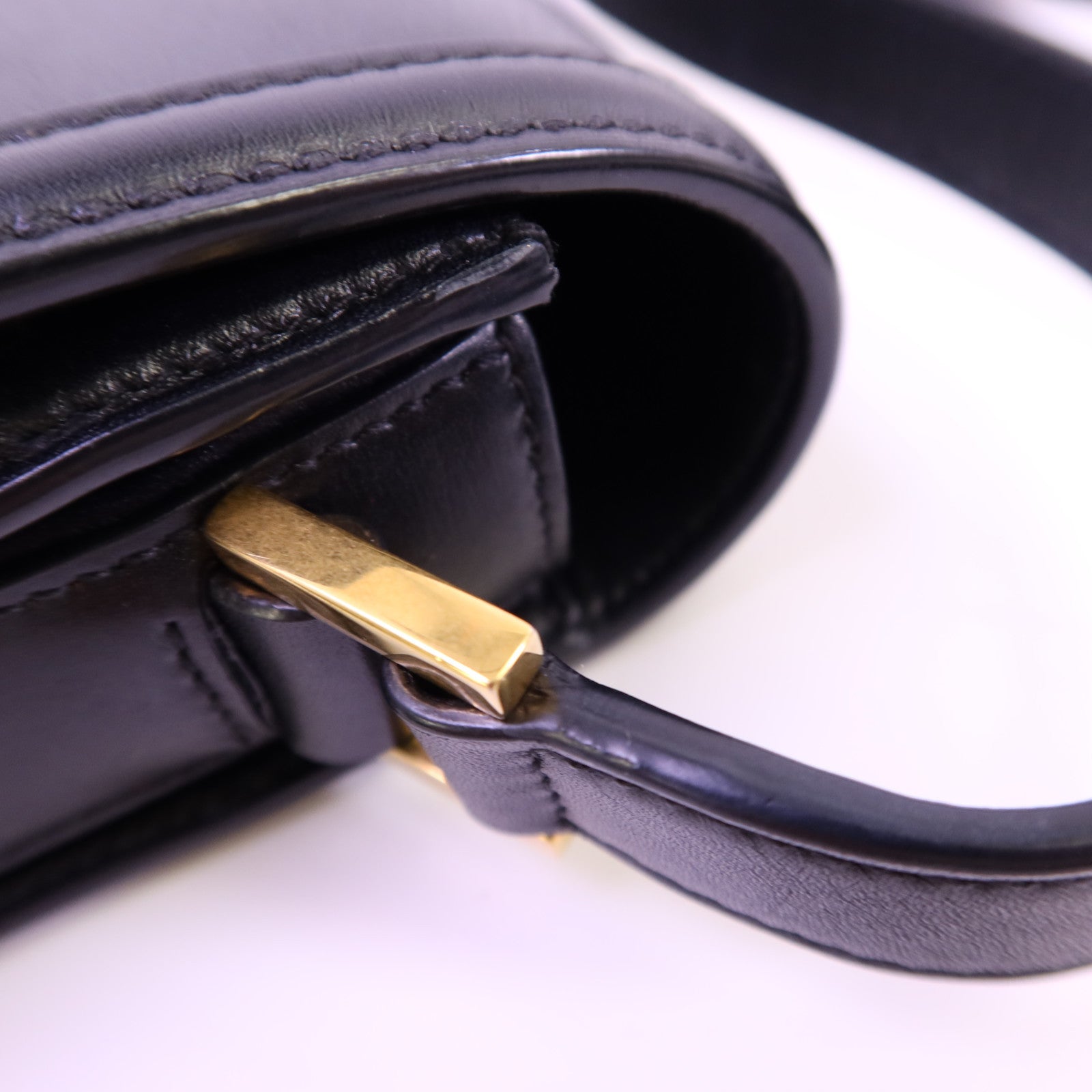 SAINT LAURENT 牛皮皮革Paris Solferino金扣肩背袋