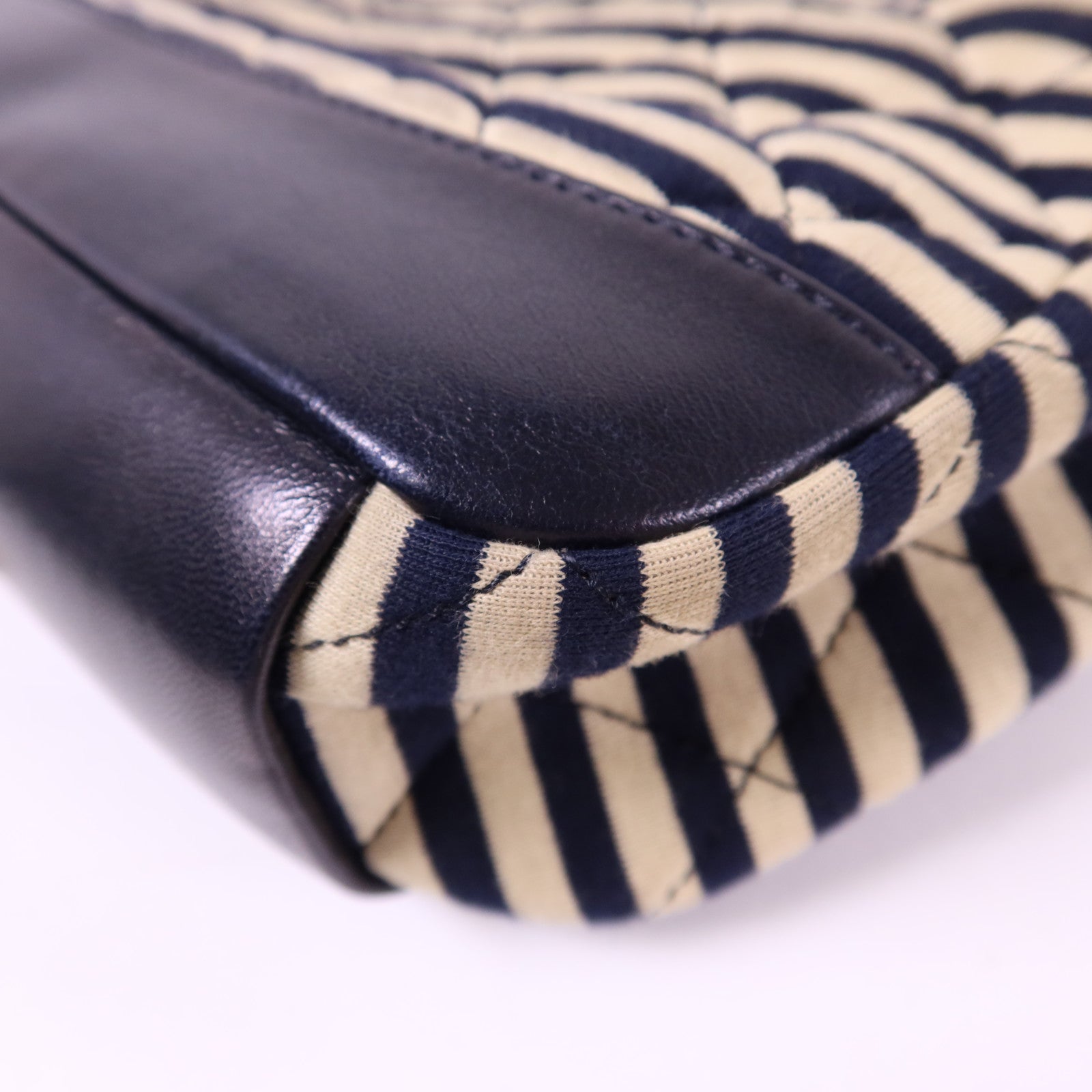 CHANEL 布料Chain Shoulder Bag金扣鏈帶肩背袋