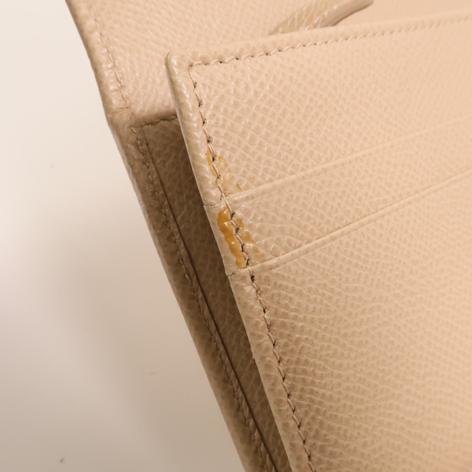 Salvatore Ferragamo 牛皮皮革Gancini Continental Wallet金扣長錢包