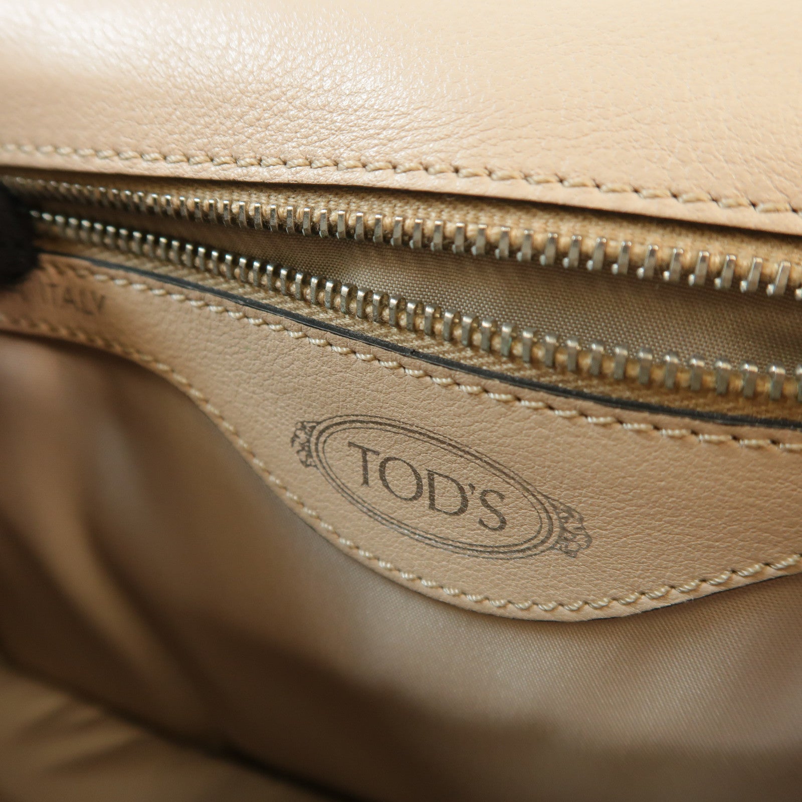 TOD'S 牛皮皮革Shoulder Bag肩背袋