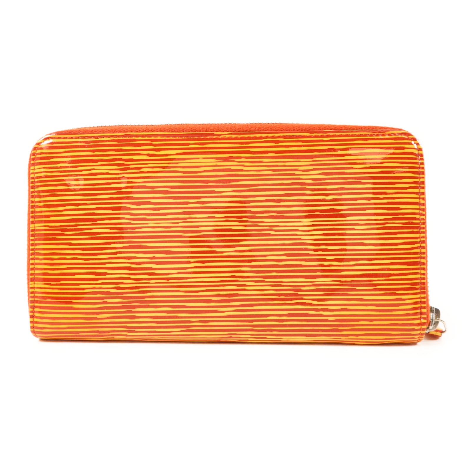 CHANEL 漆皮皮革Long Round Wallet銀扣長錢包