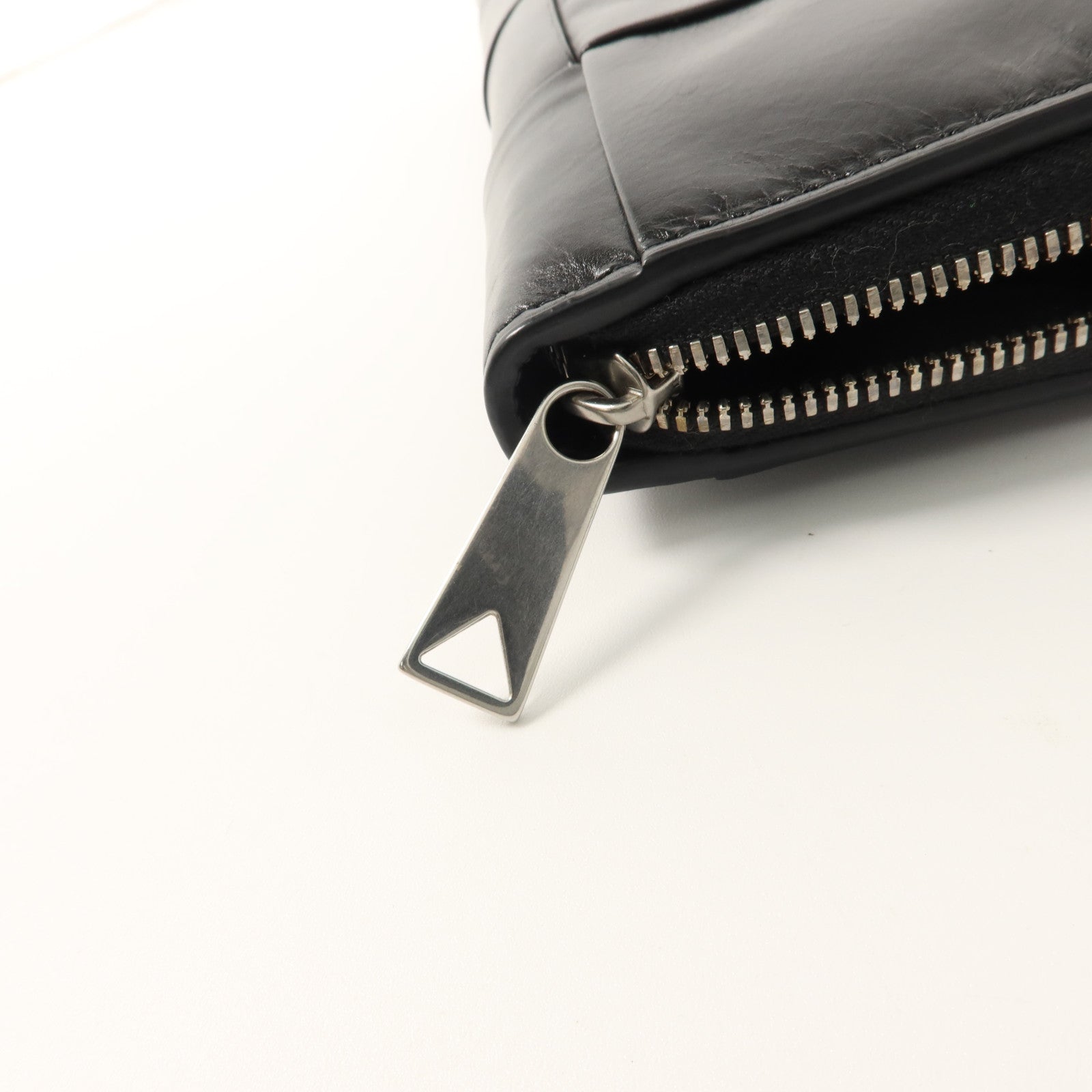 BOTTEGA VENETA 牛皮皮革Zipper Long Wallet銀扣長錢包