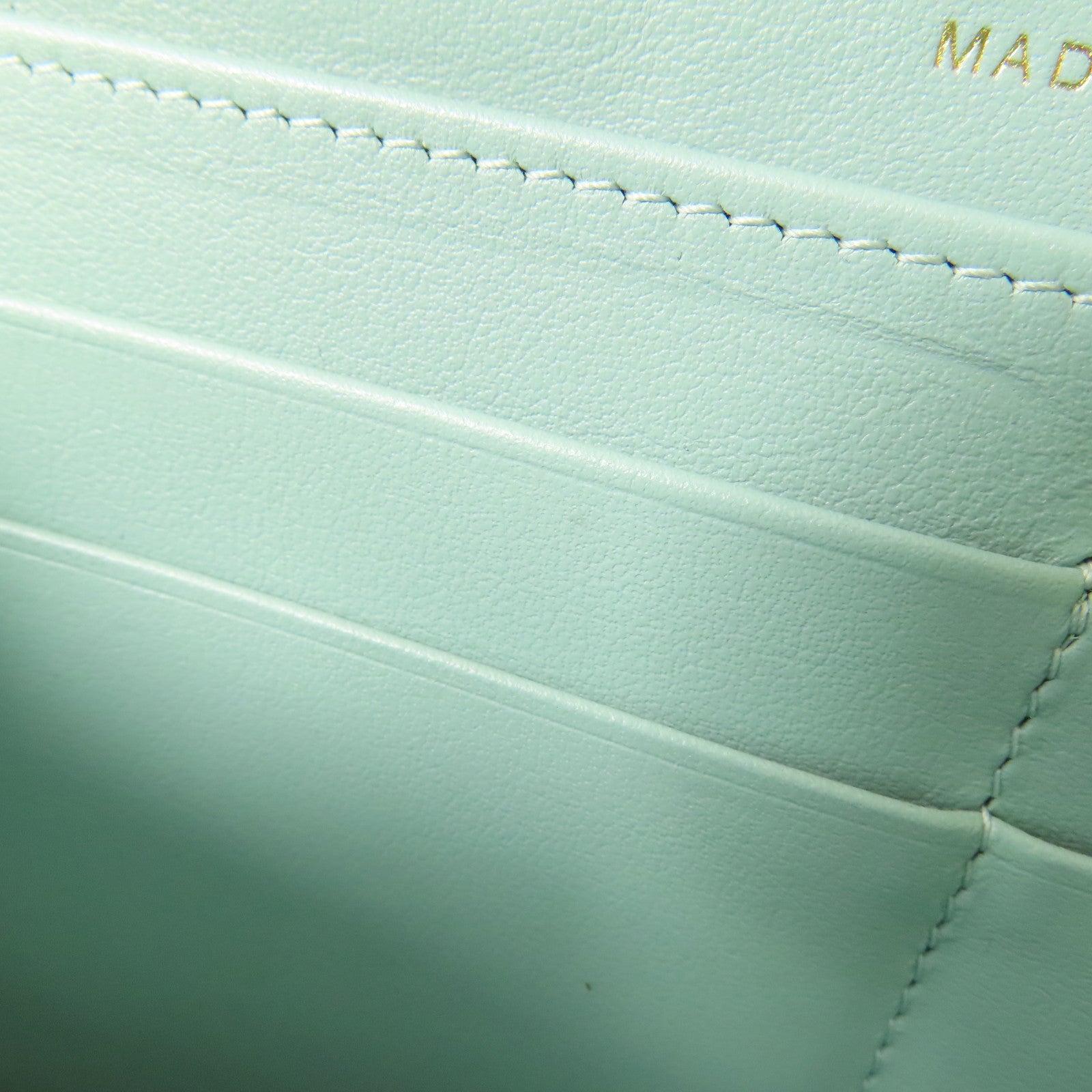 CHANEL 牛皮皮革Boy Zipper Long Wallet金扣長錢包