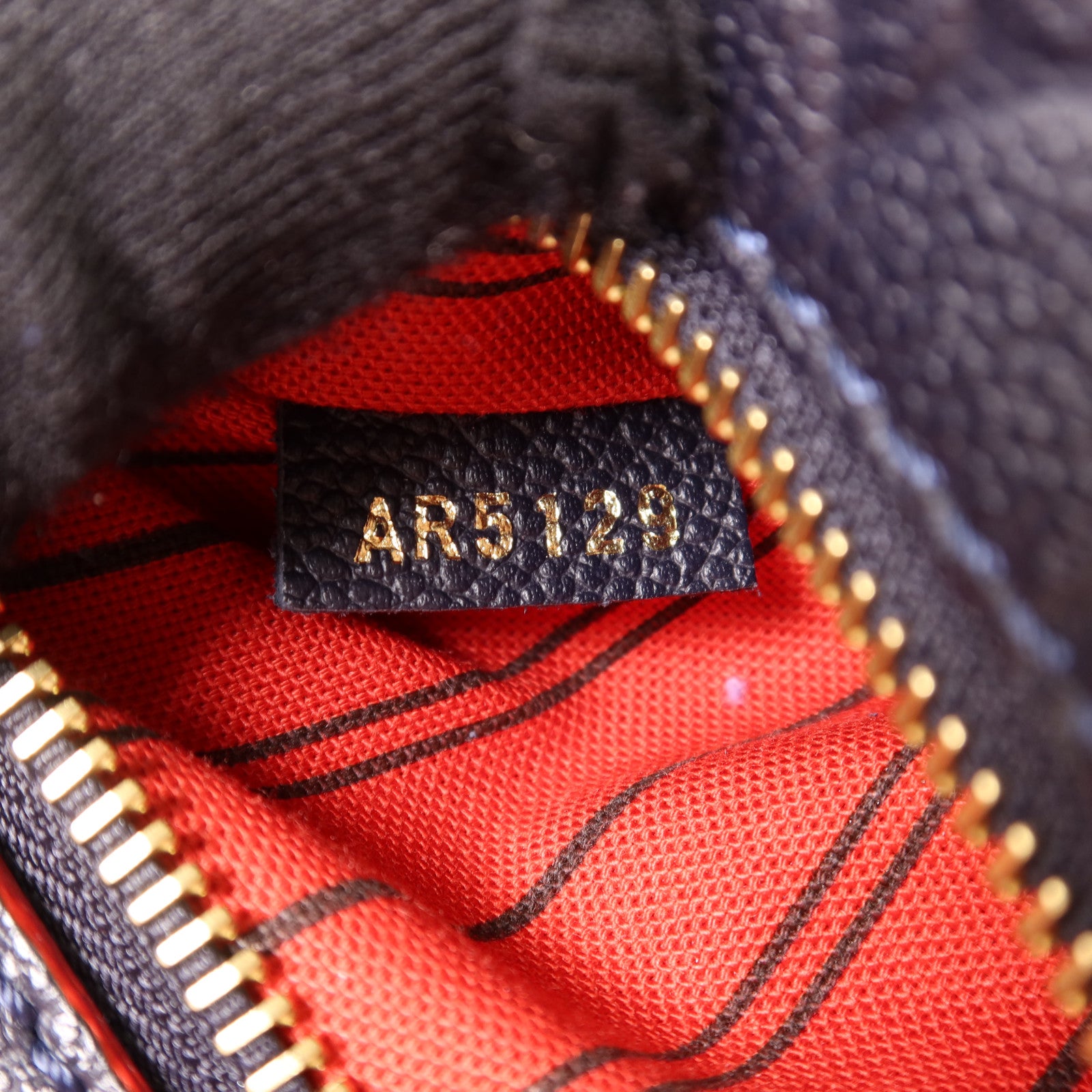 LOUIS VUITTON Monogram Empreinte Pochette Metis金扣手挽肩背兩用袋