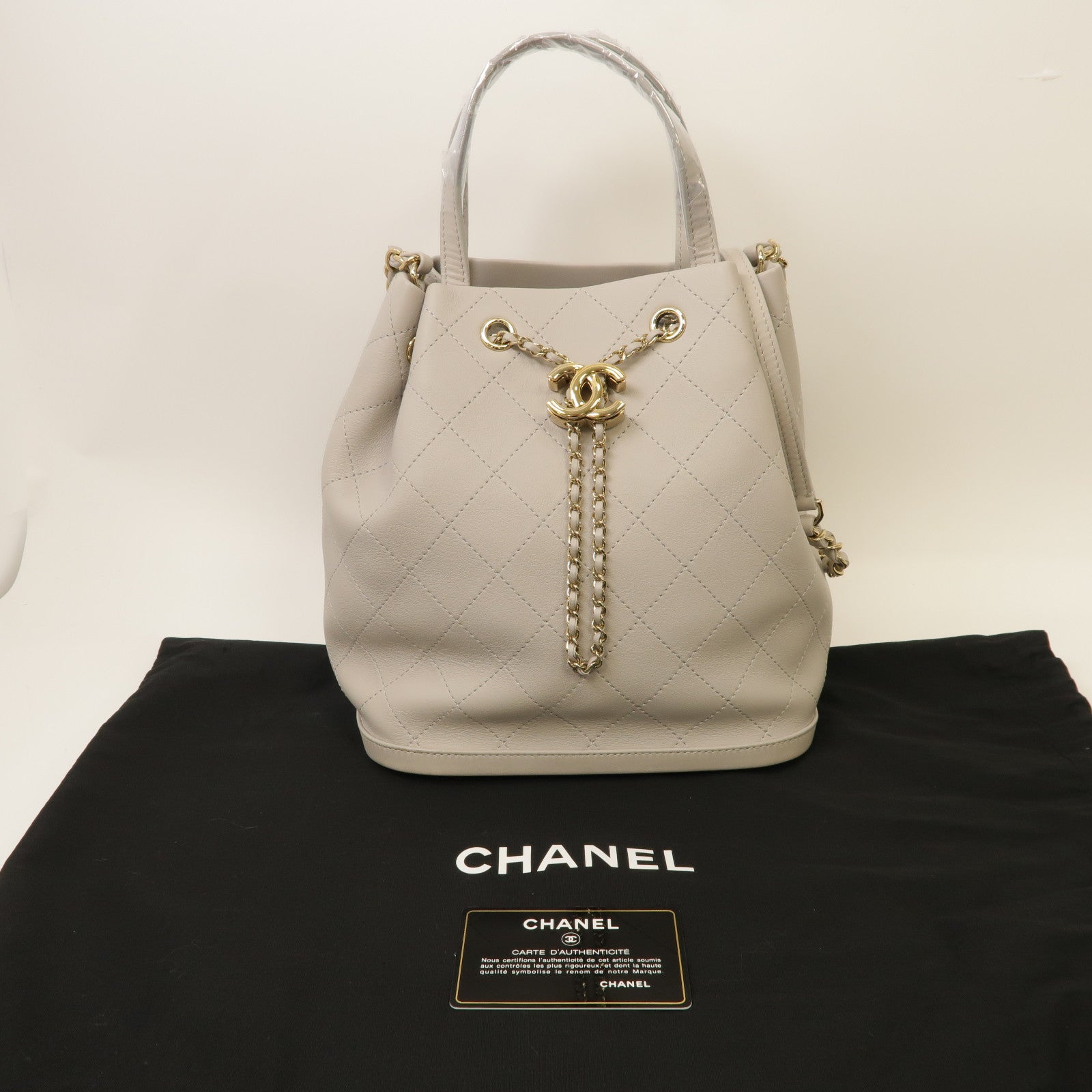 CHANEL 菱格牛皮皮革Bucket Bag金扣手挽肩背兩用袋灰色