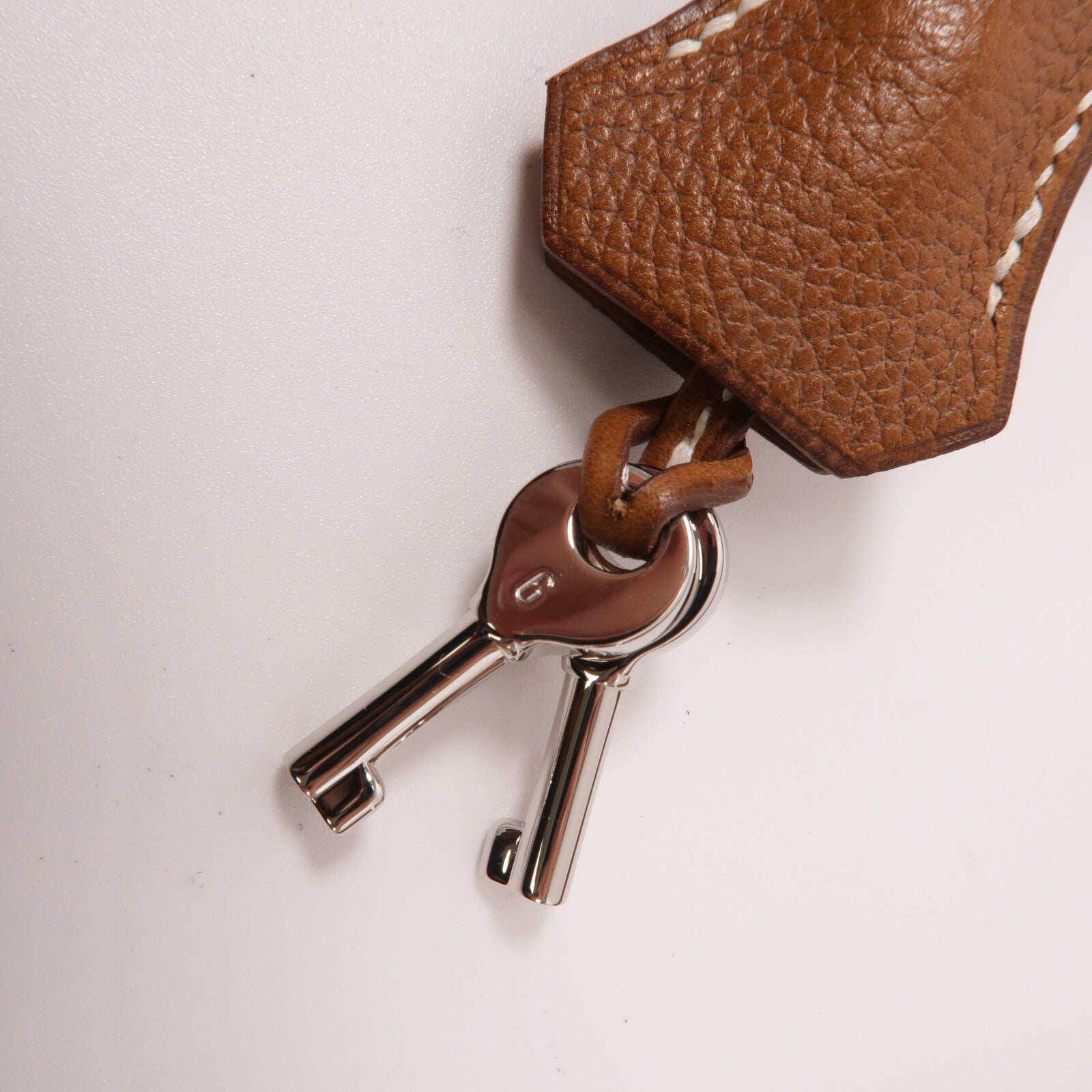 HERMES Barenia皮革Depeches 21肩背袋Gold